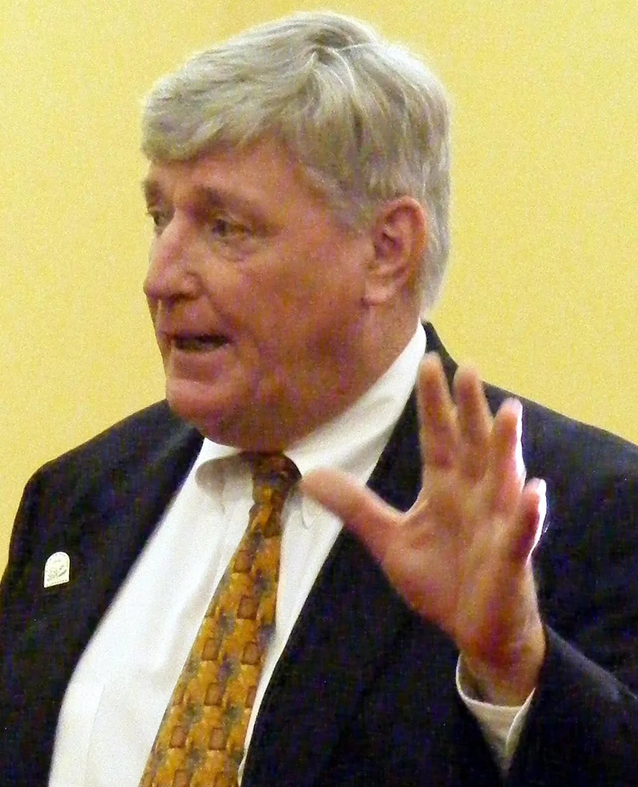 Porträt von Michael E. Busch (1947–2019) – Gedenkseite
