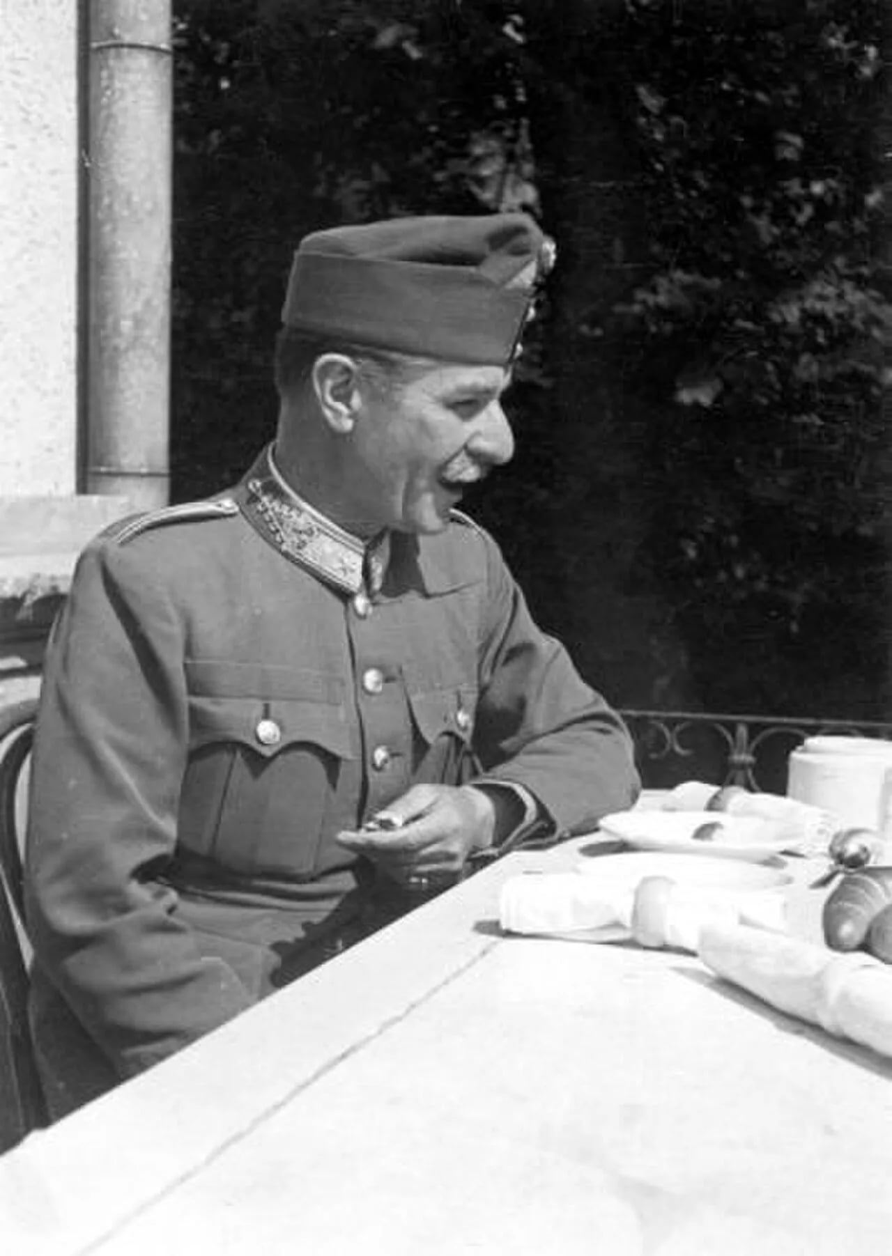 Porträt von Zoltán Decleva (1887–1950) – Gedenkseite