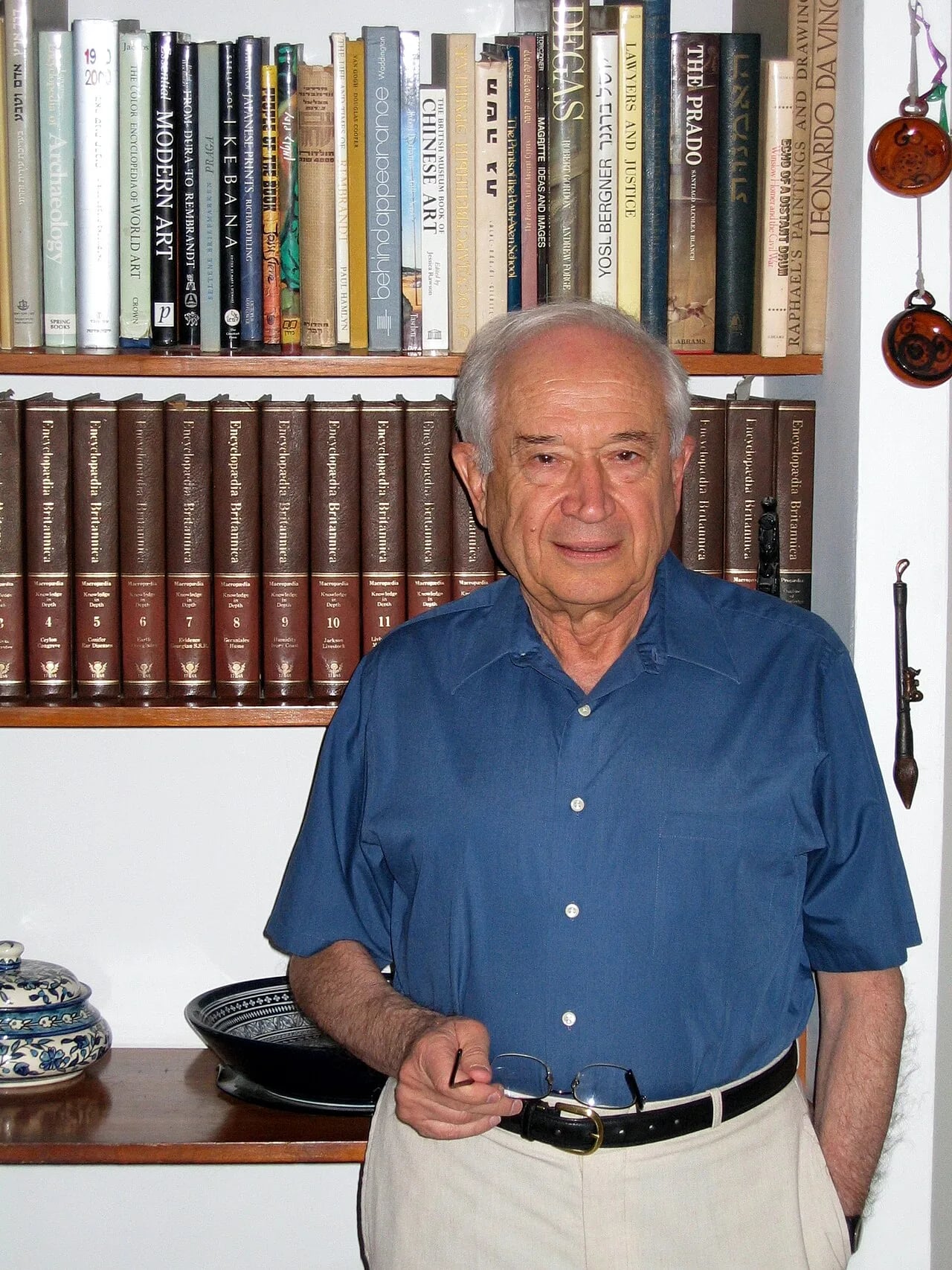 Porträt von Raphael Mechoulam (1930–2023) – Gedenkseite