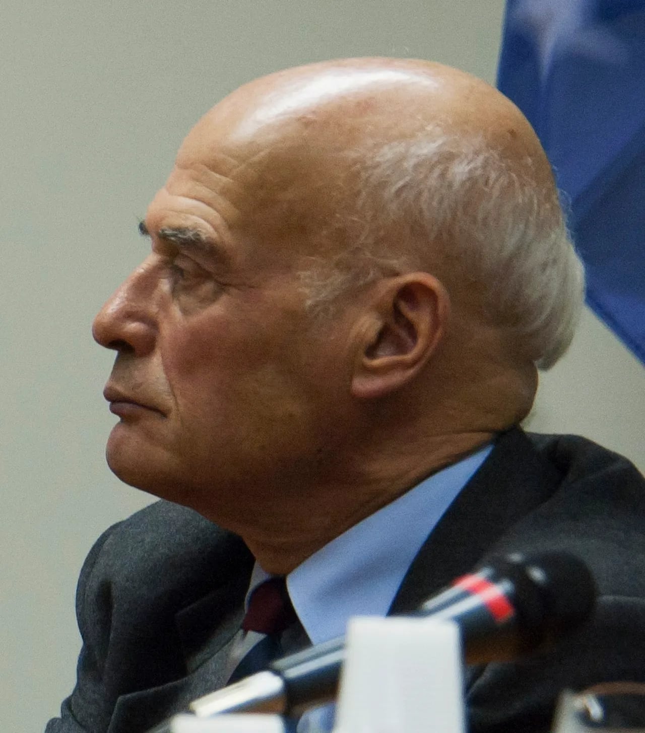 Porträt von Robert Picht (1937–2008) – Gedenkseite