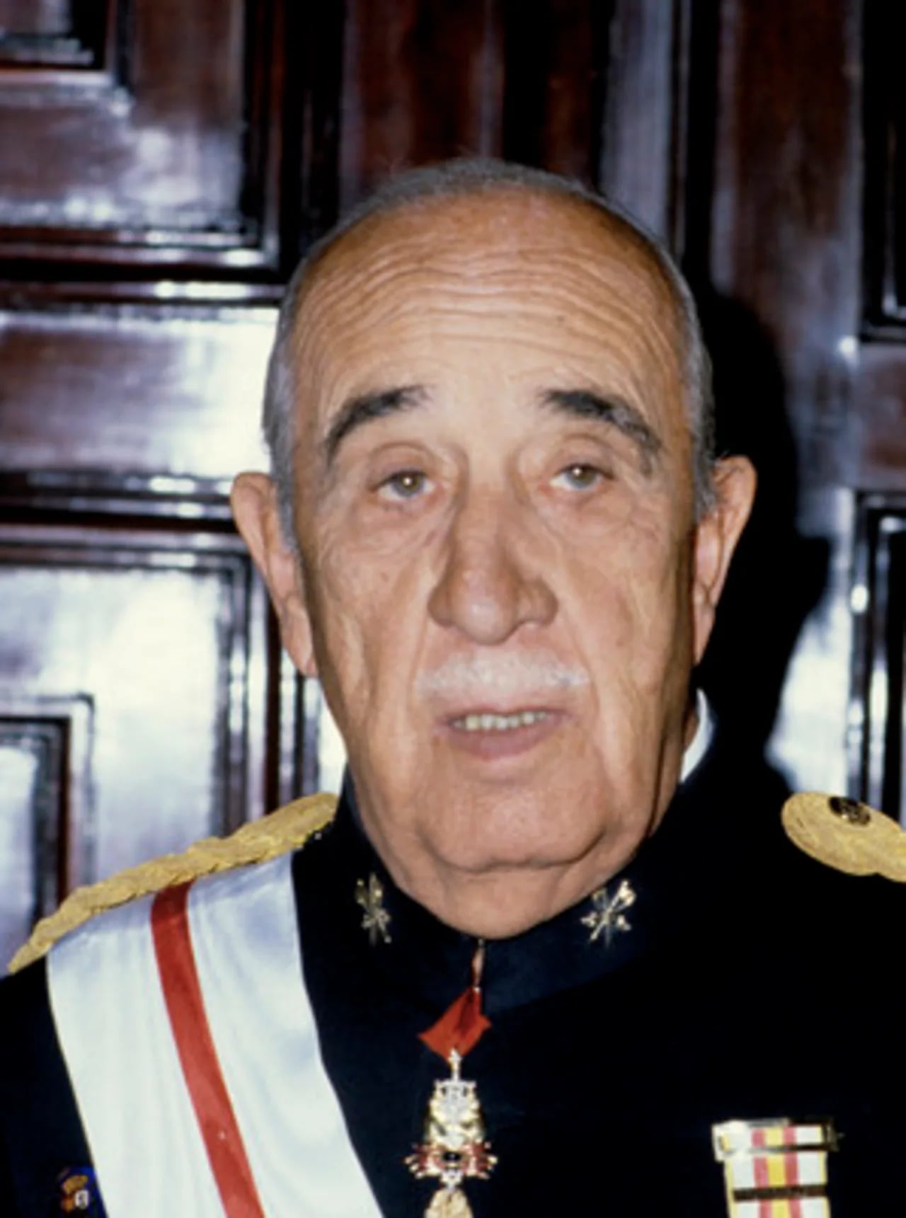 Porträt von Nicolás Cotoner i Cotoner (1905–1996) – Gedenkseite