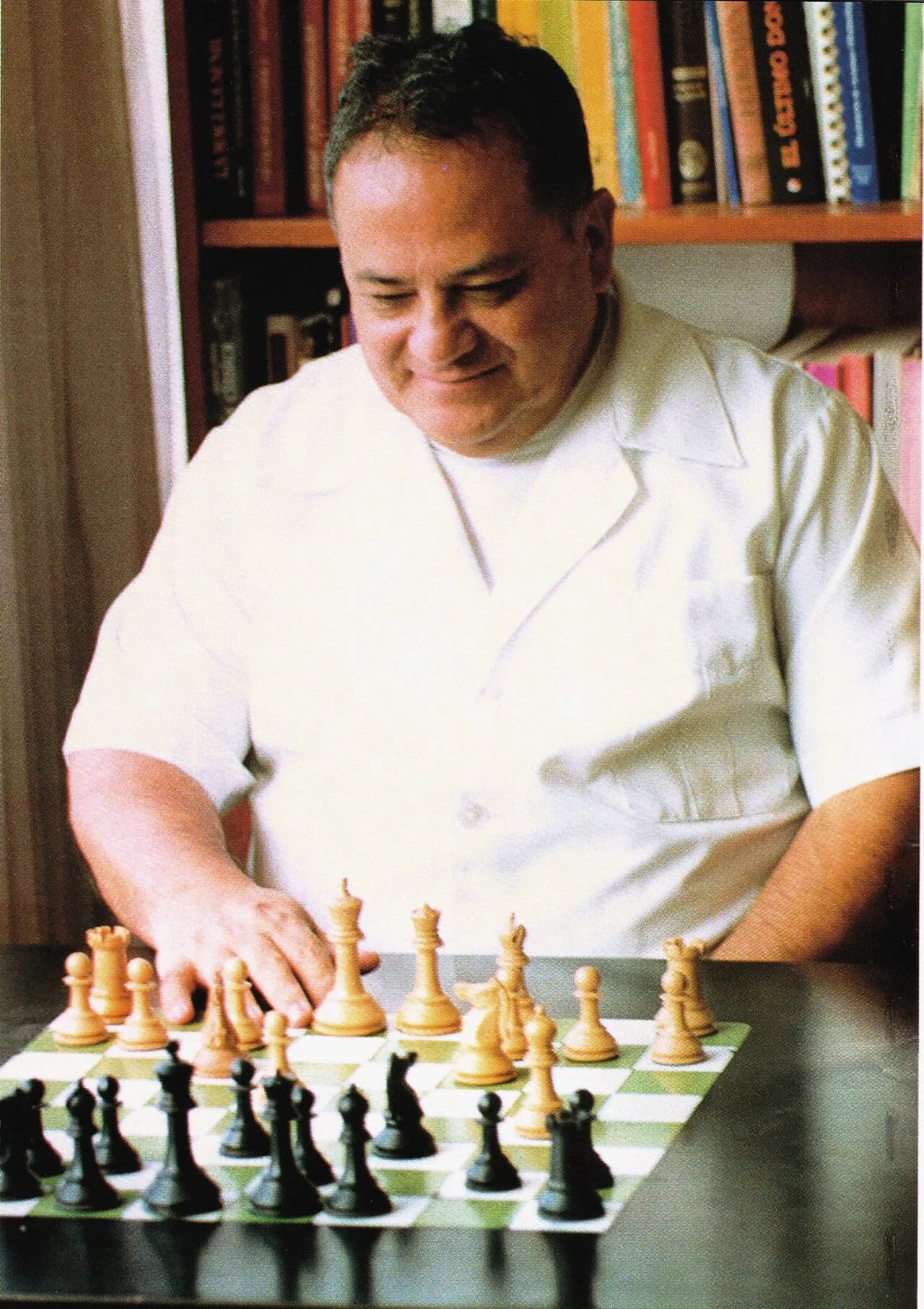 Portrait of Olavo Yépez (1937–2021) – memorial page