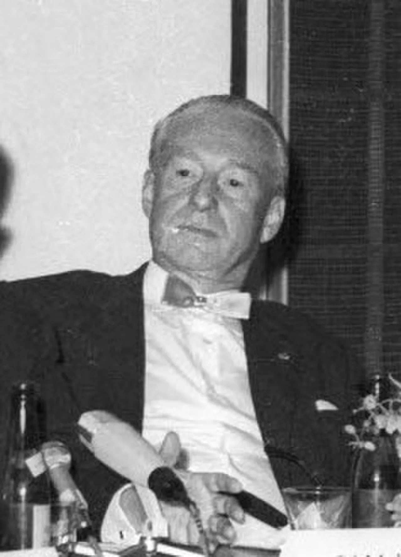 Porträt von Arnulf Klett (1905–1974) – Gedenkseite