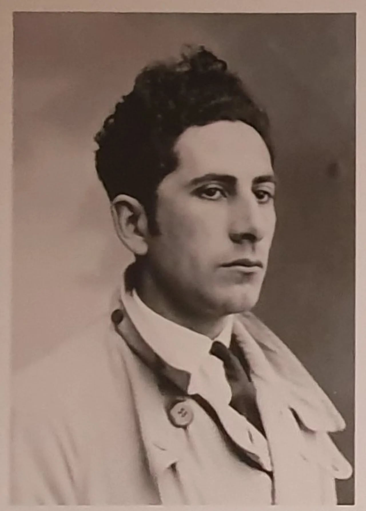 Portrait of Ruy Roque Gameiro (1906–1935) – memorial page