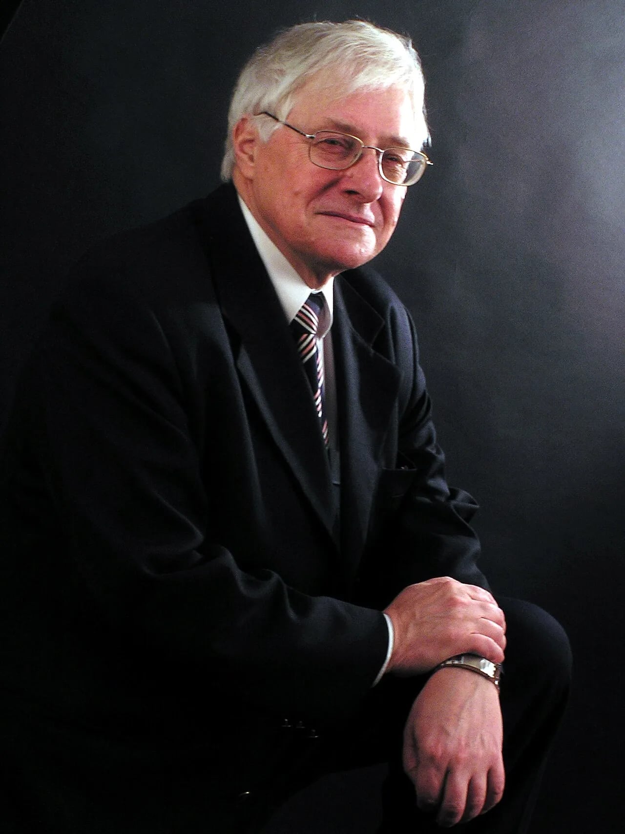 Portrait of Jerzy Vetulani (1936–2017) – memorial page