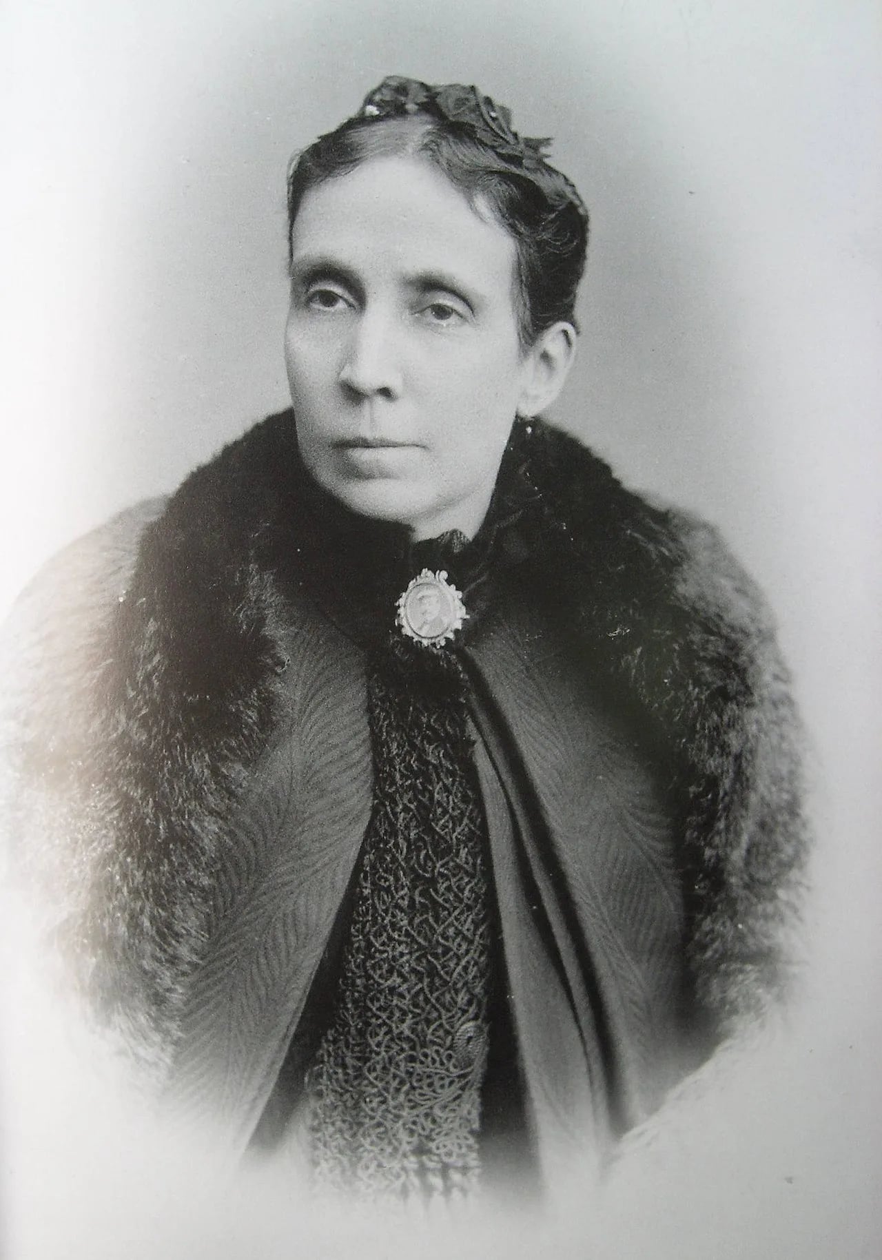 Portrait of Teresa González de Fanning (1836–1918) – memorial page