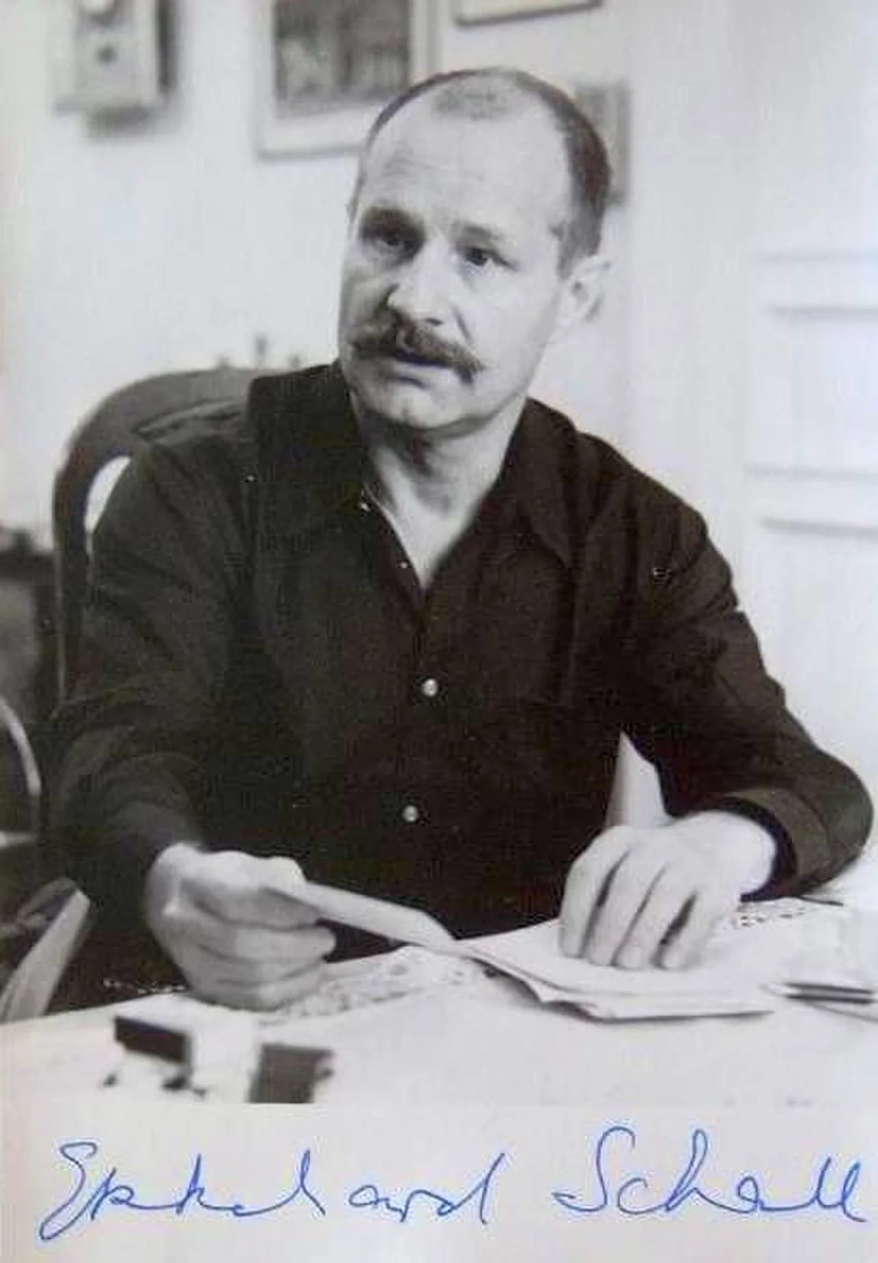 Portrait of Ekkehard Schall (1930–2005) – memorial page