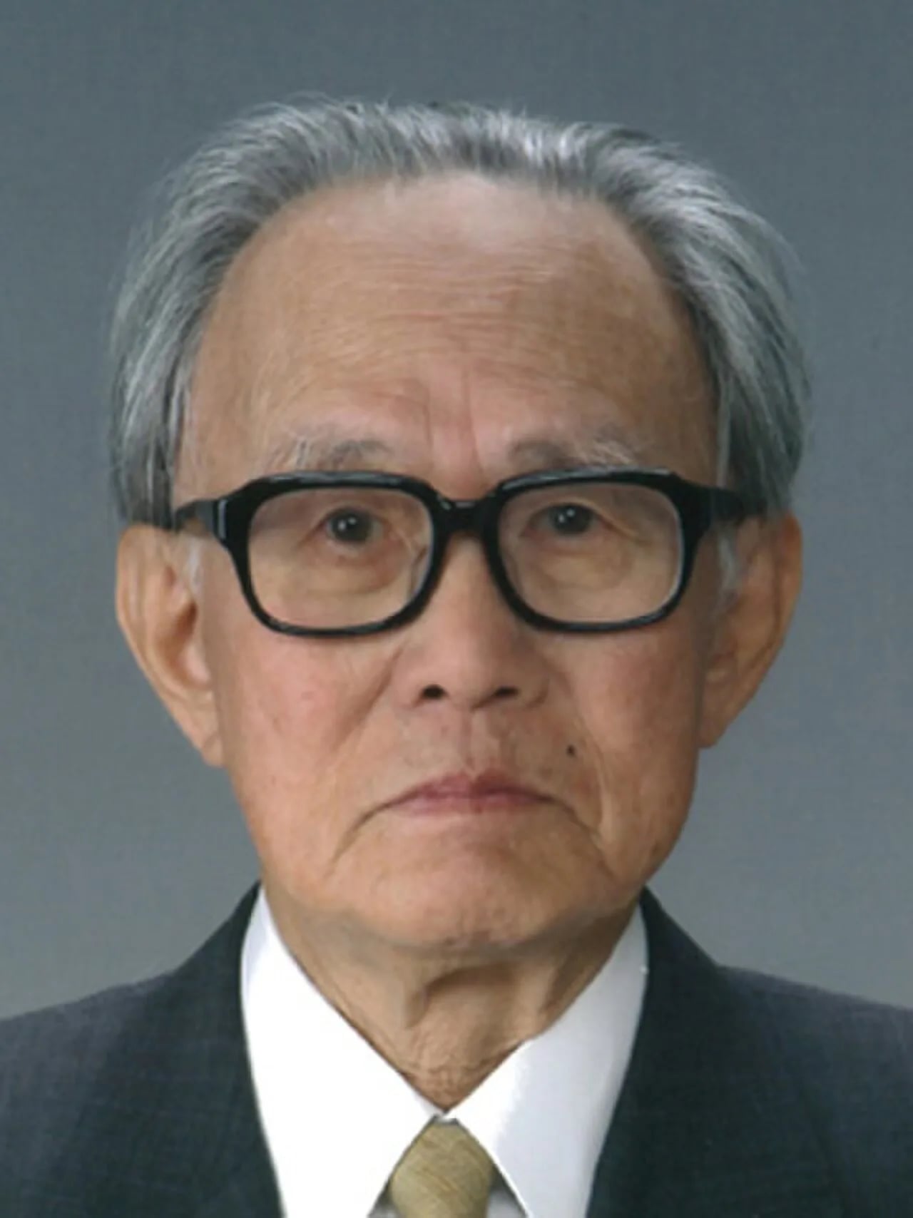 Porträt von Yoshichika Uchida (1925–2021) – Gedenkseite