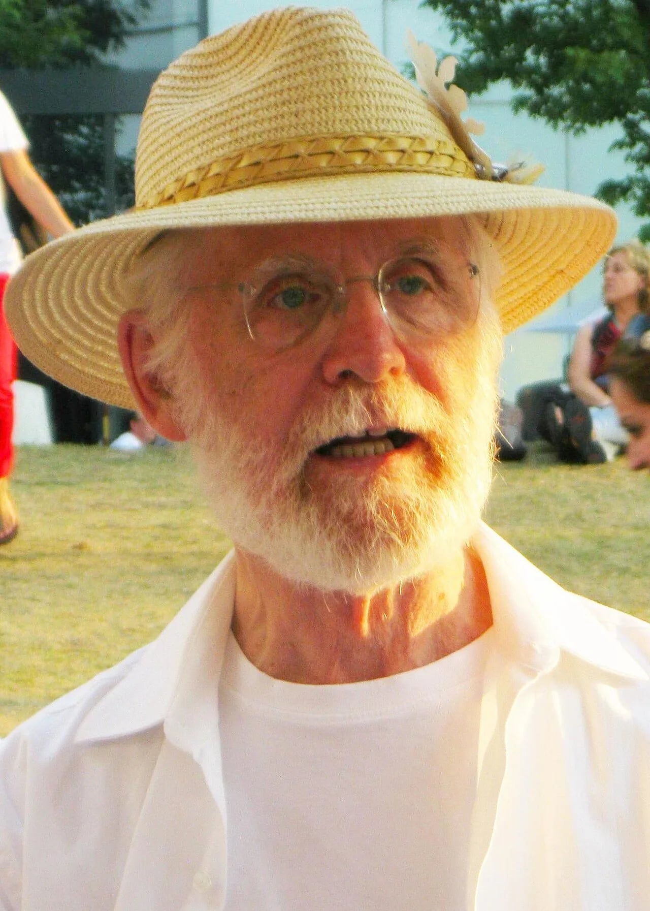 Porträt von Claude Lafortune (1936–2020) – Gedenkseite