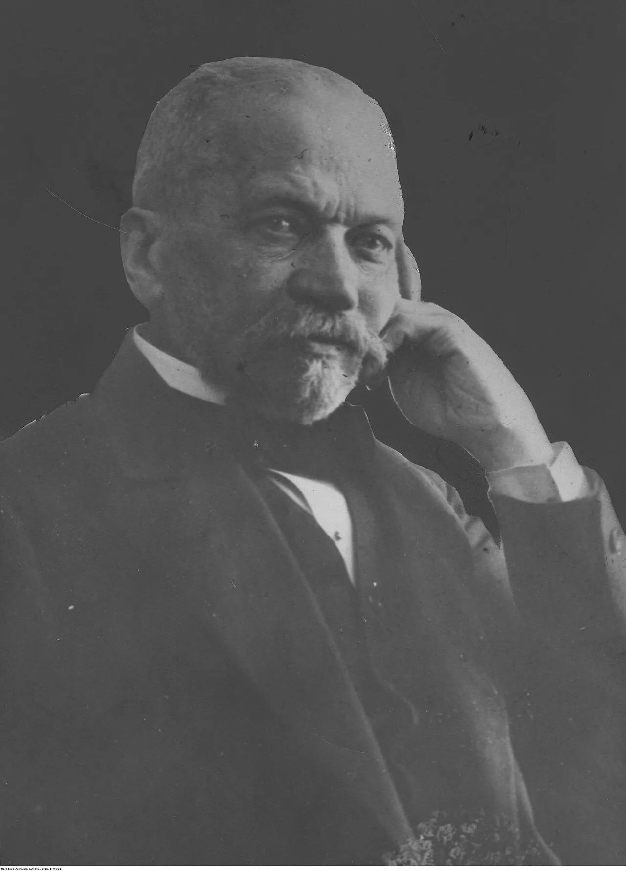 Portrait of Adam Kryński (1844–1932) – memorial page