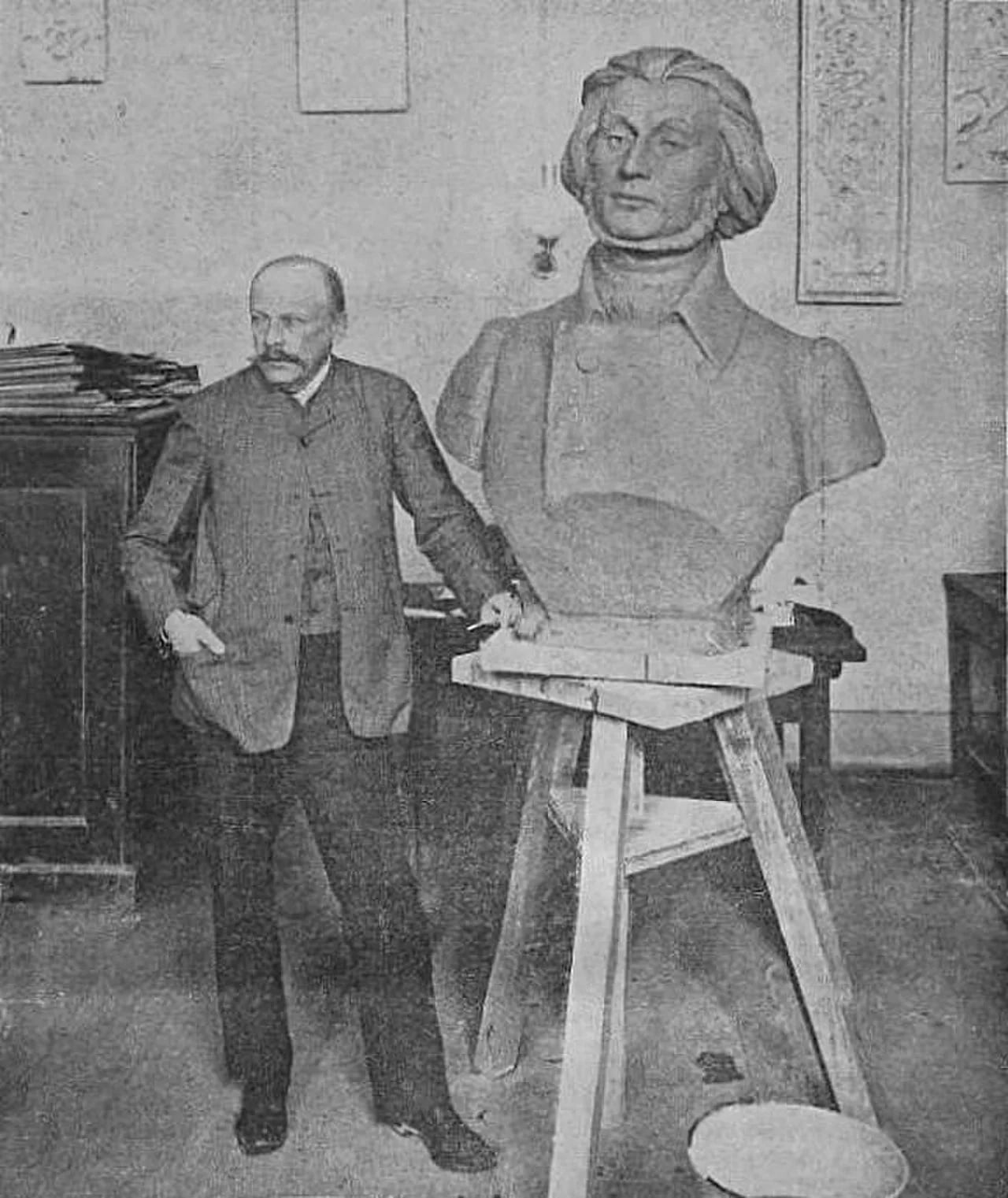 Portrait of Alfred Daun (1854–1922) – memorial page