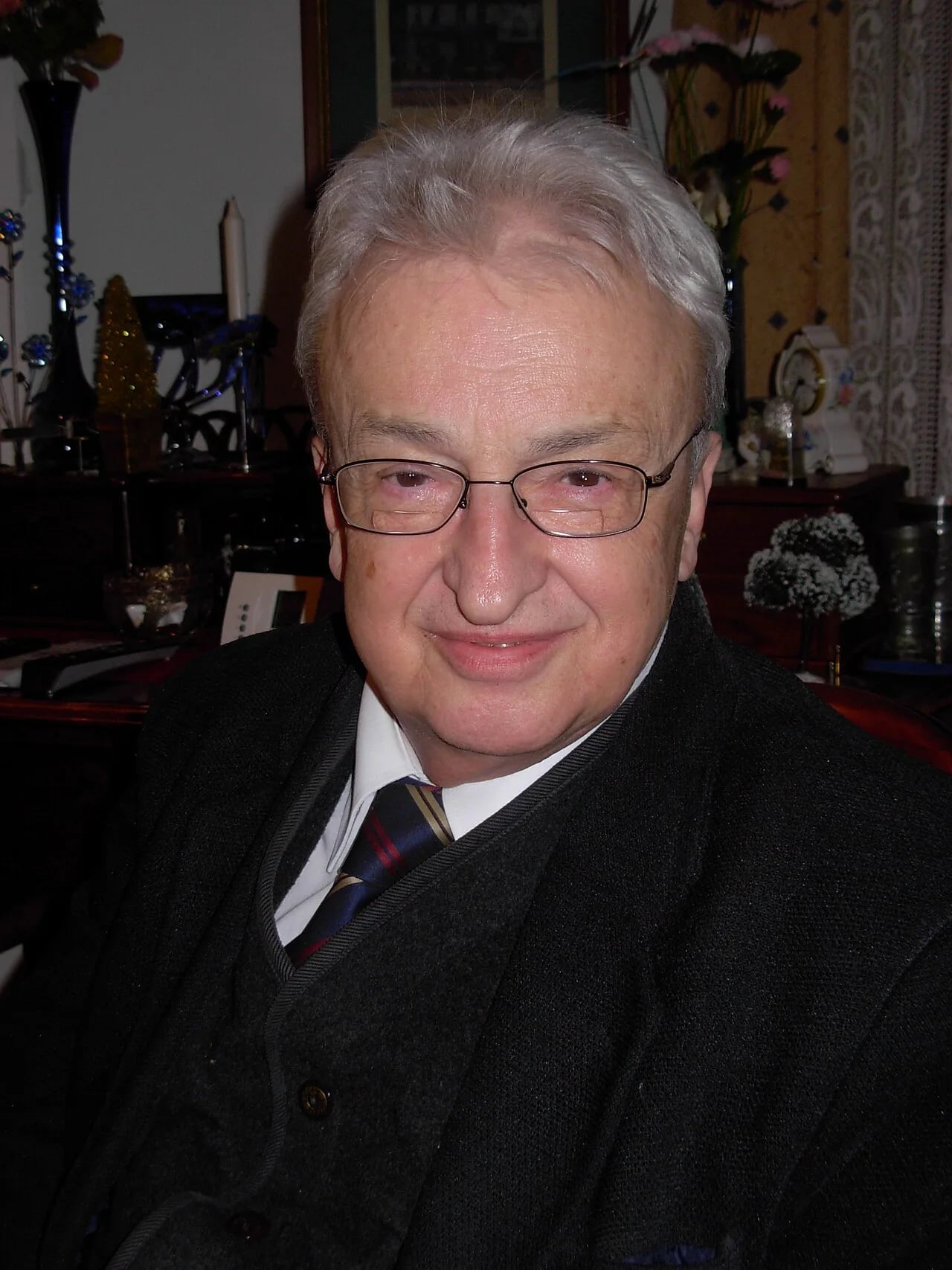 Porträt von Andrzej Nowak (1935–2019) – Gedenkseite