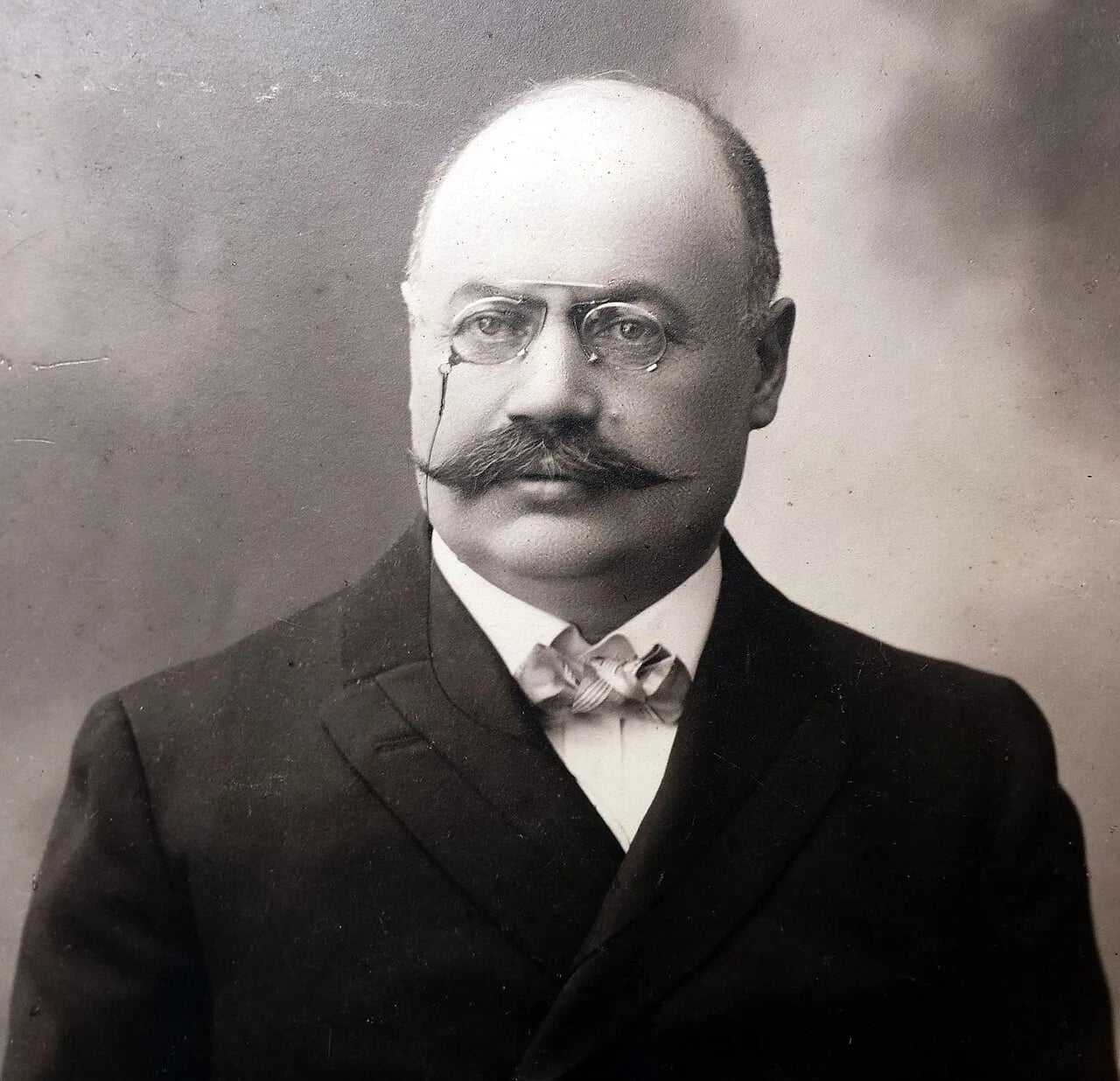 Portrait of Bernardas Fridmanas (1859–1929) – memorial page