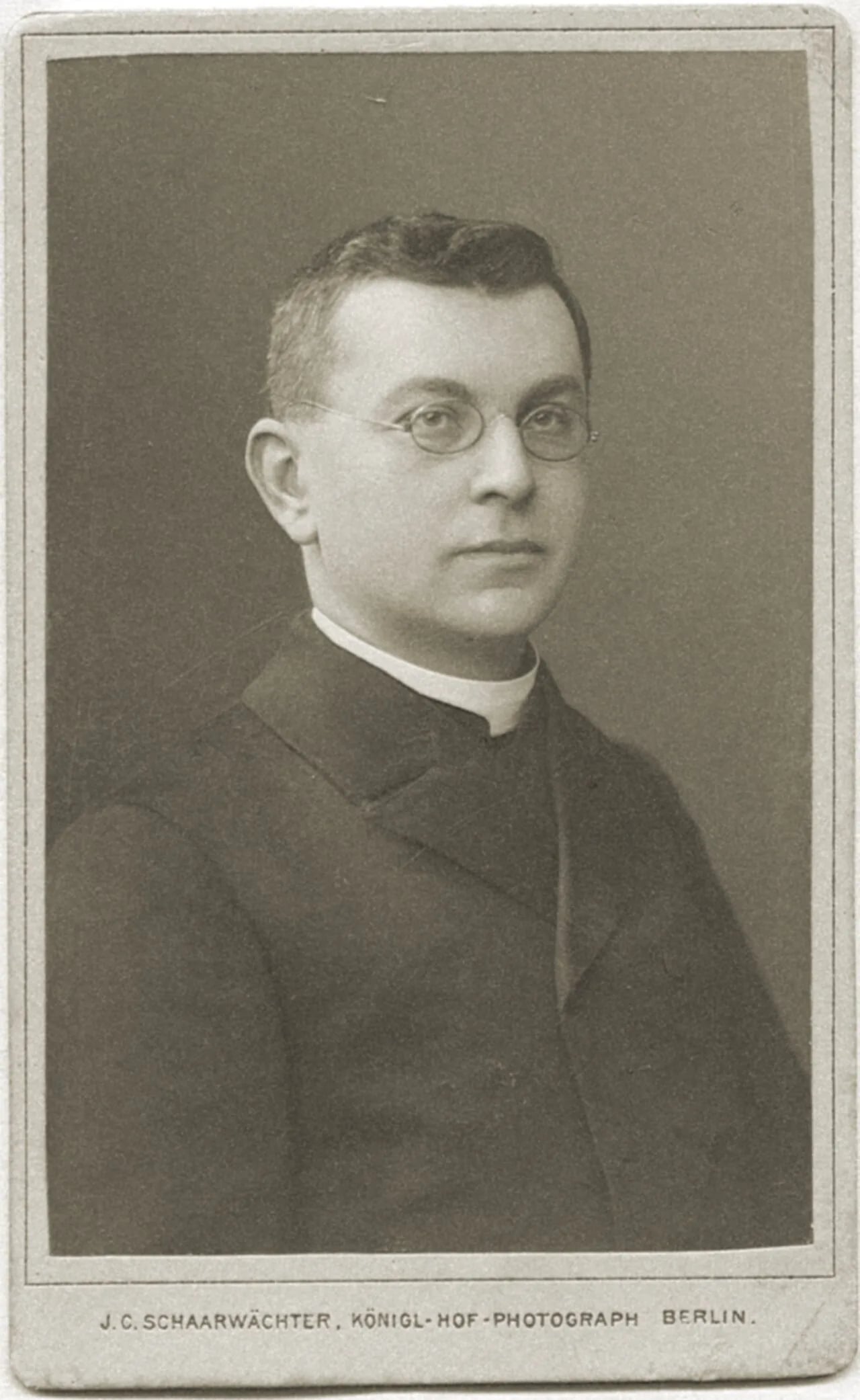 Portrait of Bernard Łosiński (1865–1940) – memorial page