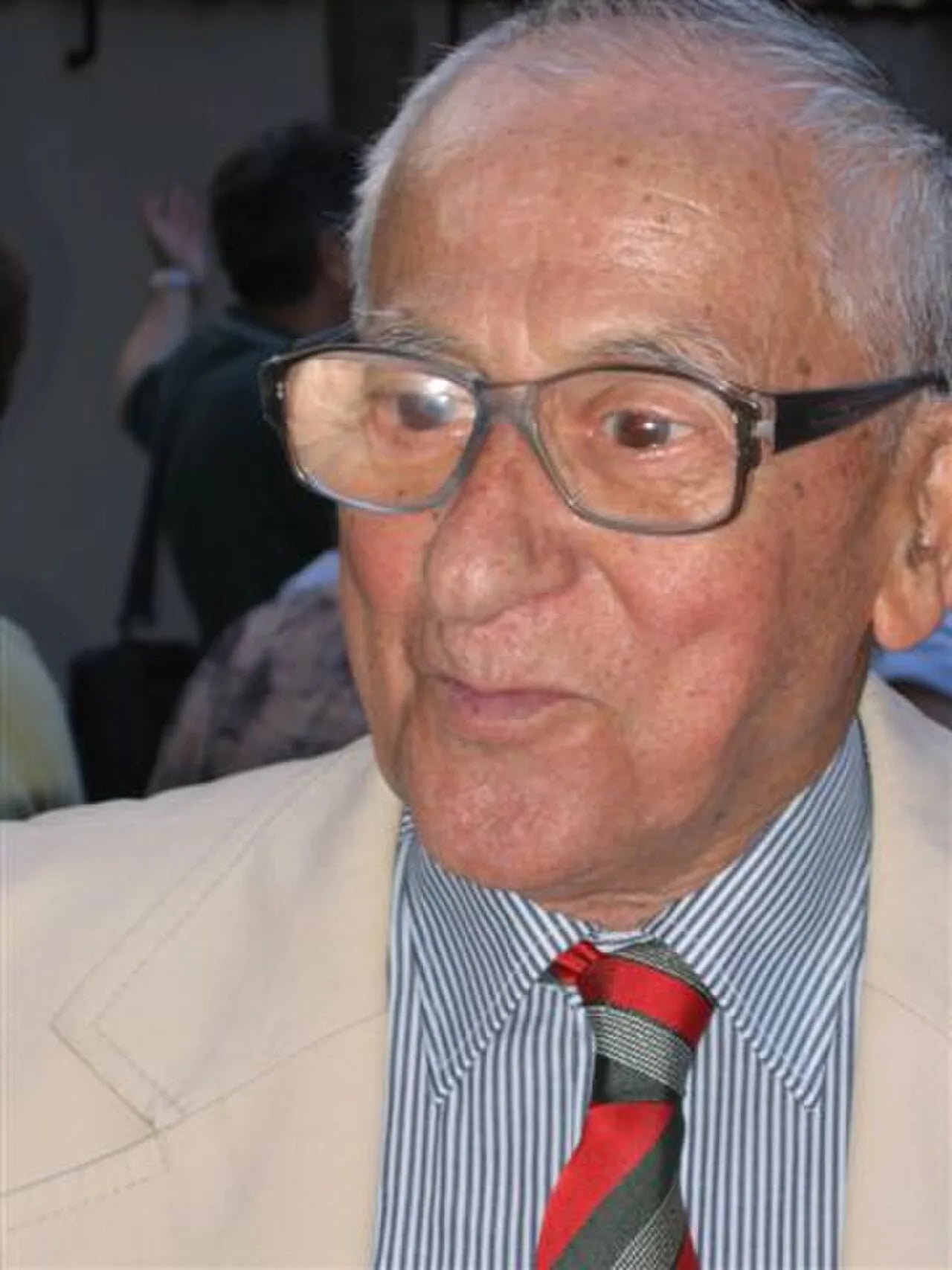 Porträt von Branko Ćirlić (1916–2017) – Gedenkseite