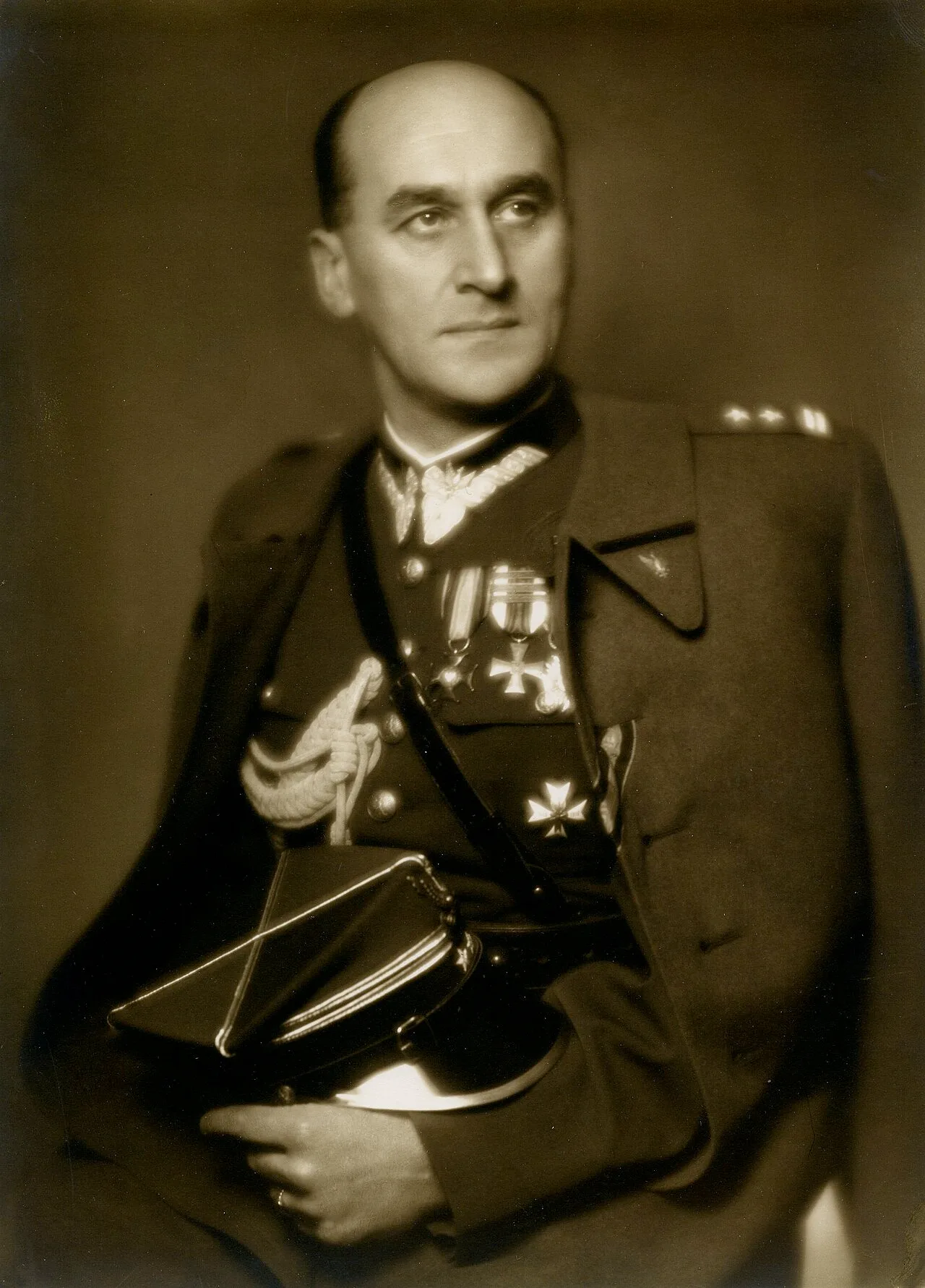 Portrait of Bronisław Noël (1897–1979) – memorial page