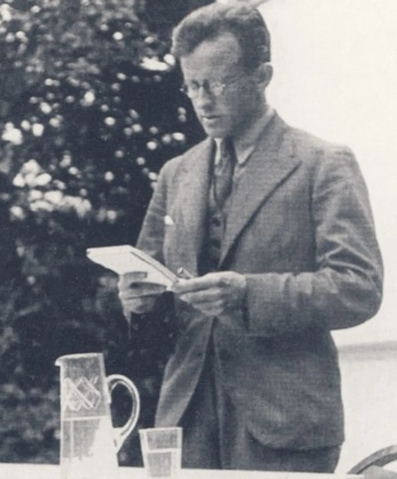 Porträt von Uno Åhrén (1897–1977) – Gedenkseite