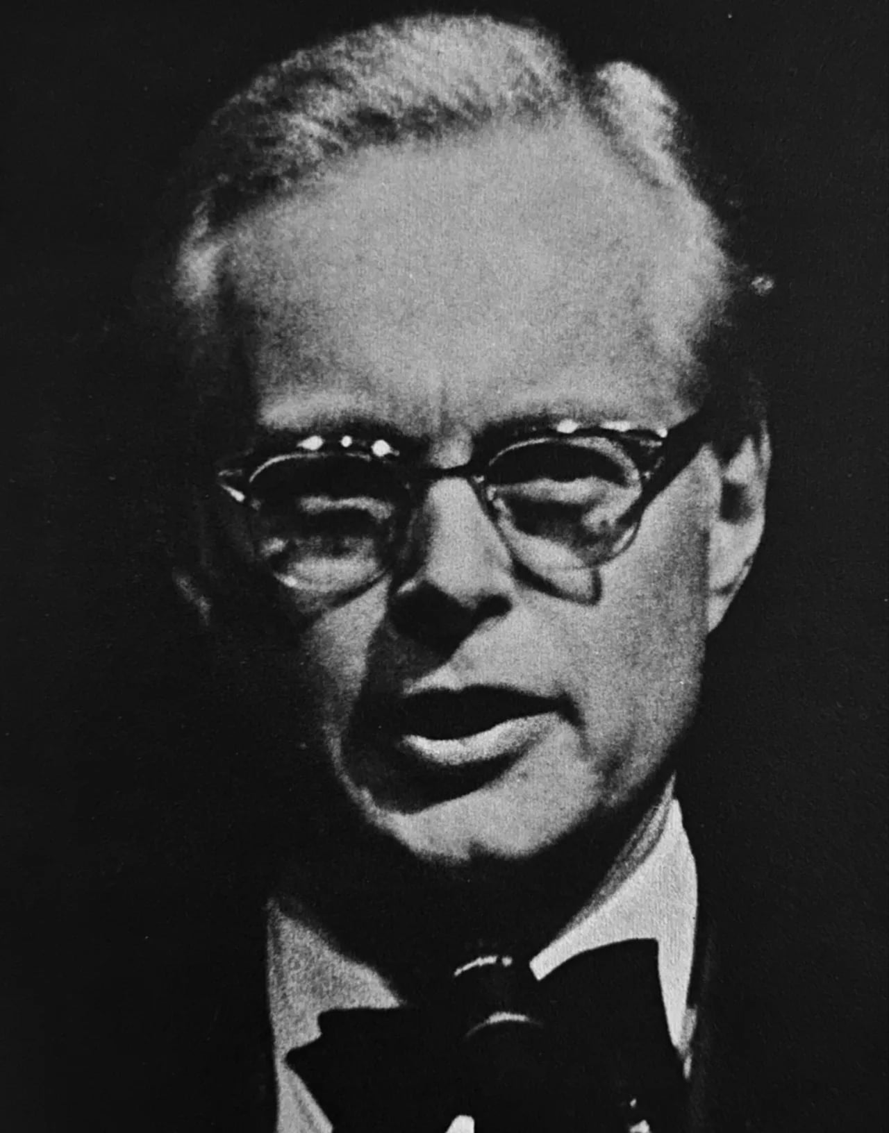 Porträt von William H. Reynolds (1910–1997) – Gedenkseite
