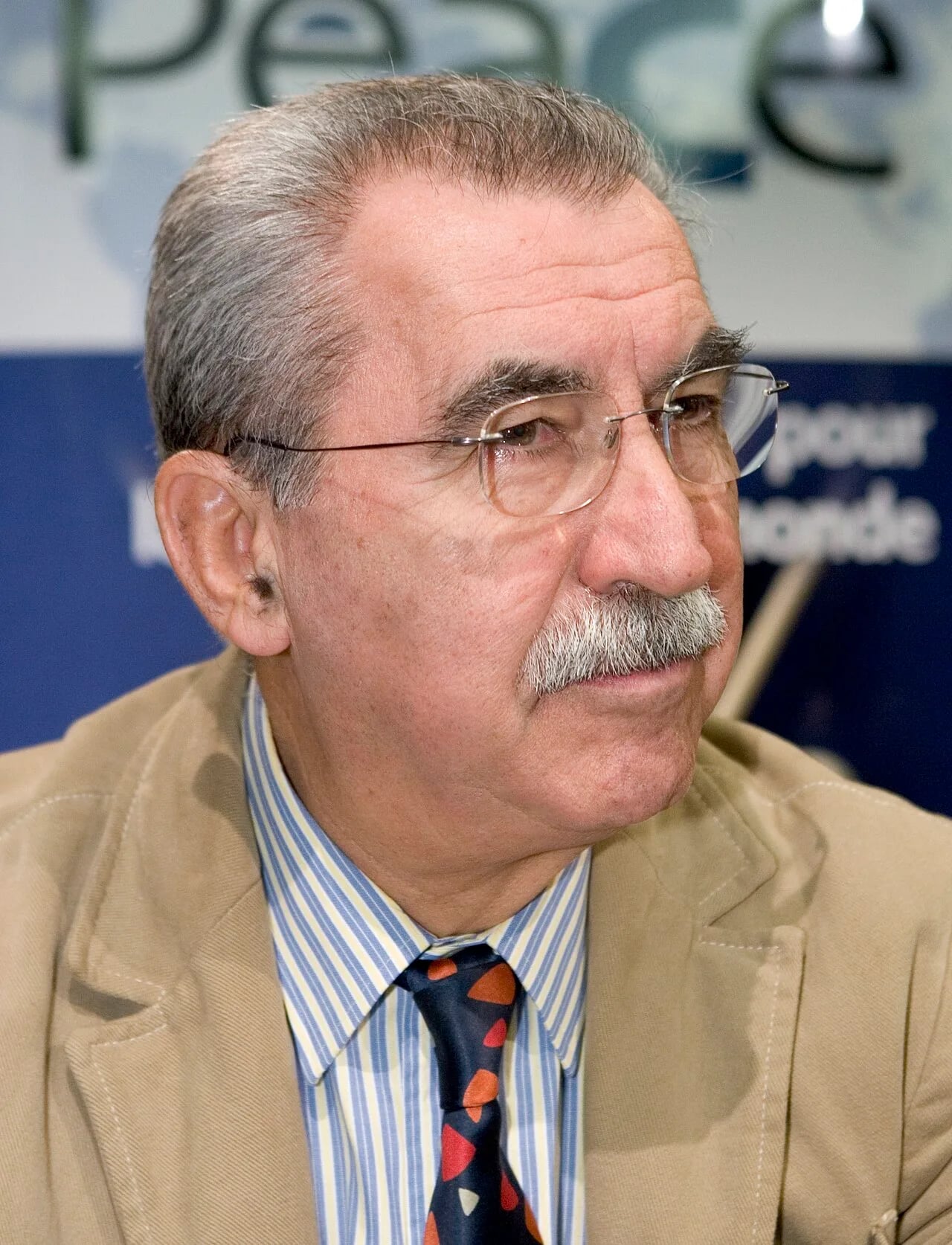 Portrait of Giulietto Chiesa (1940–2020) – memorial page
