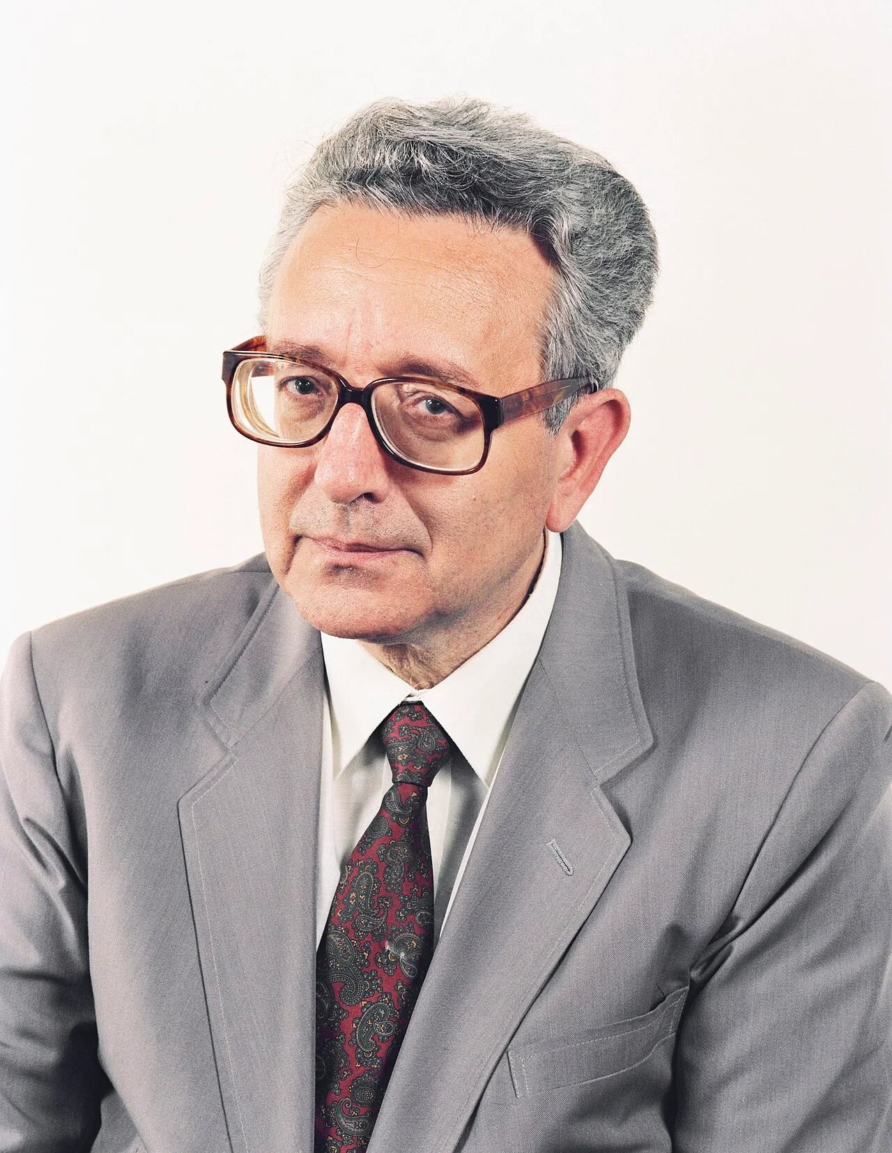 Portrait of Pino Rauti (1926–2012) – memorial page