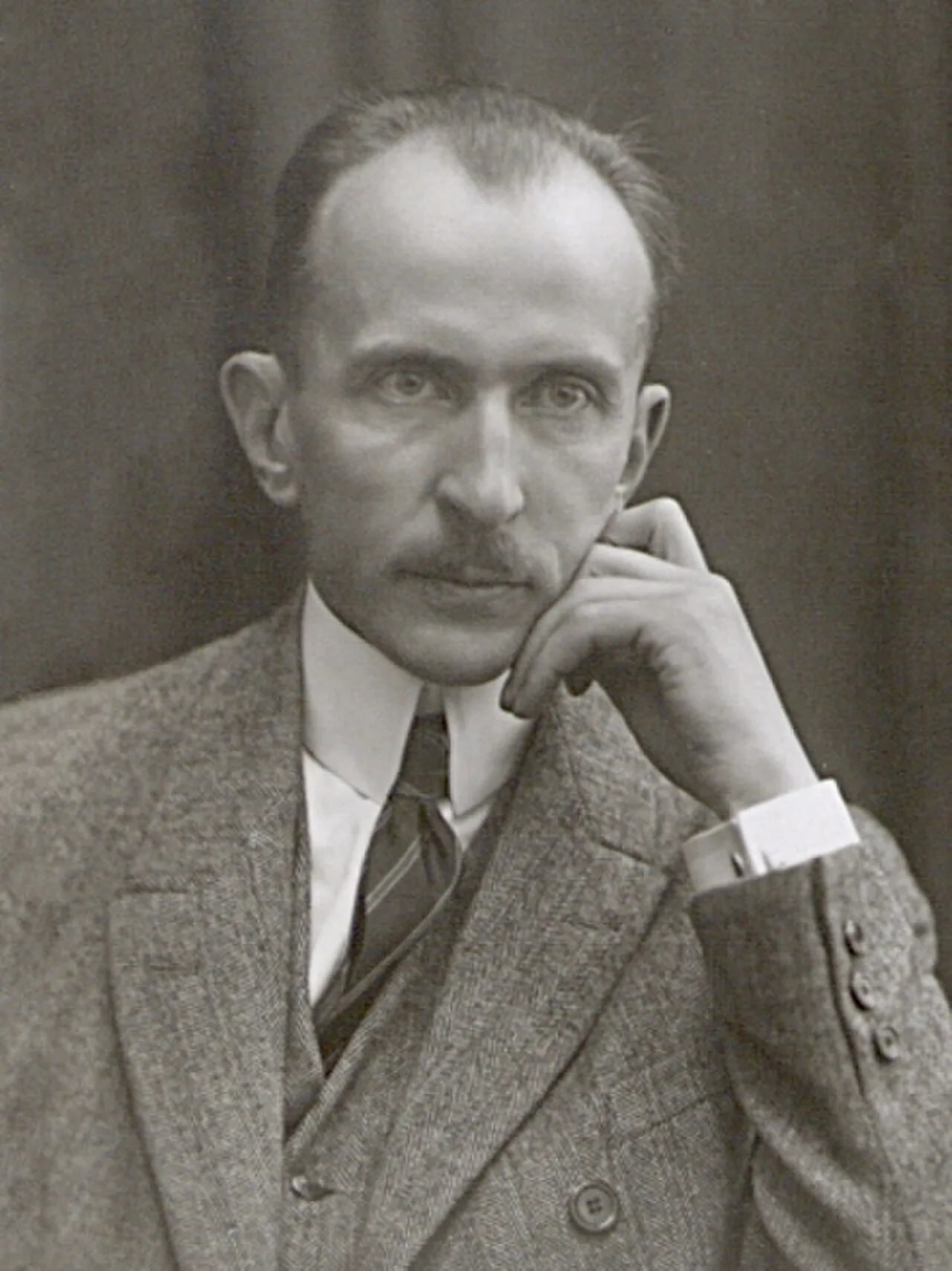 Portrait of Johannes Letzmann (1885–1971) – memorial page