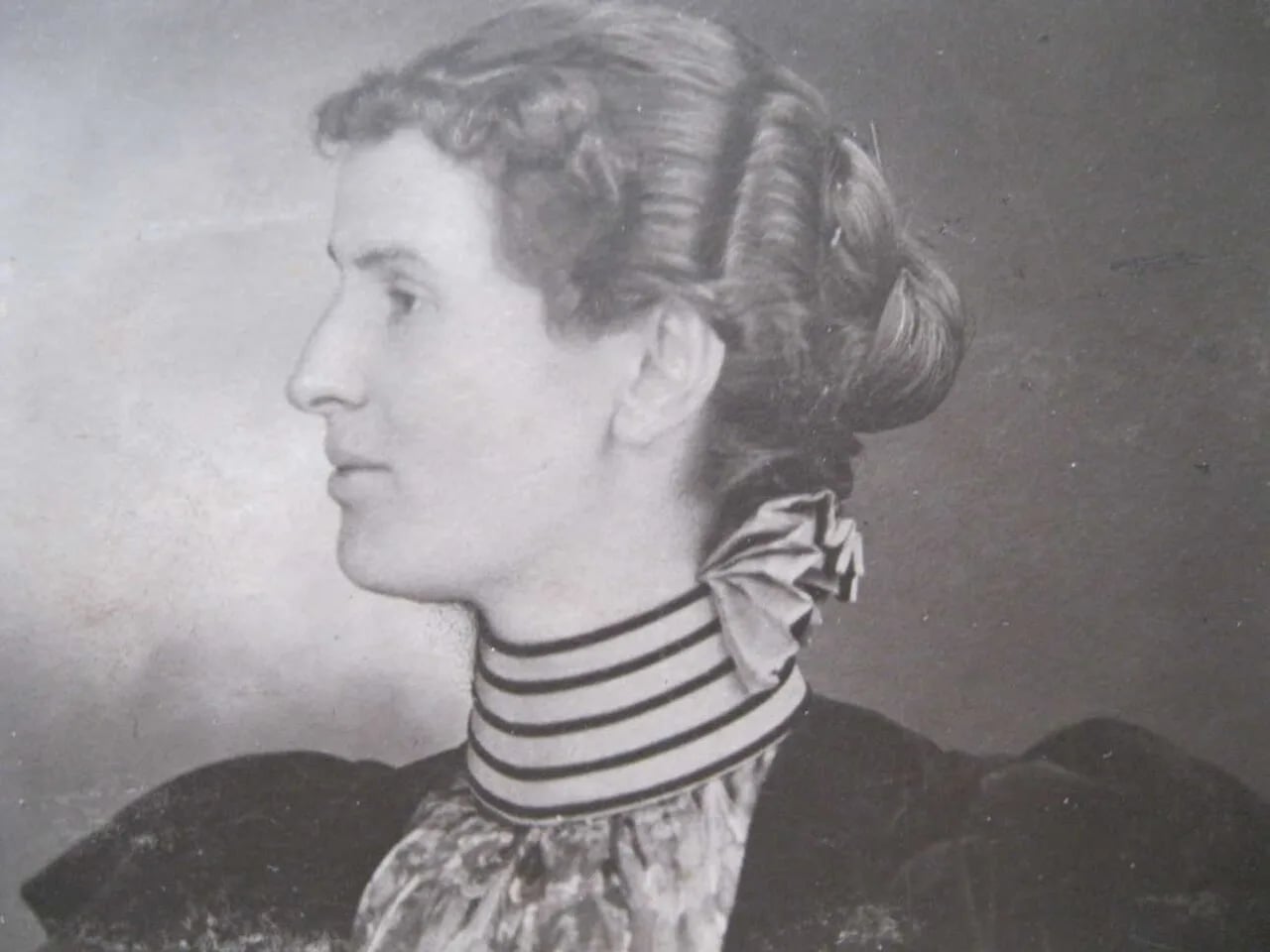 Portrait of Mary Elizabeth Bechly (1868–1956) – memorial page