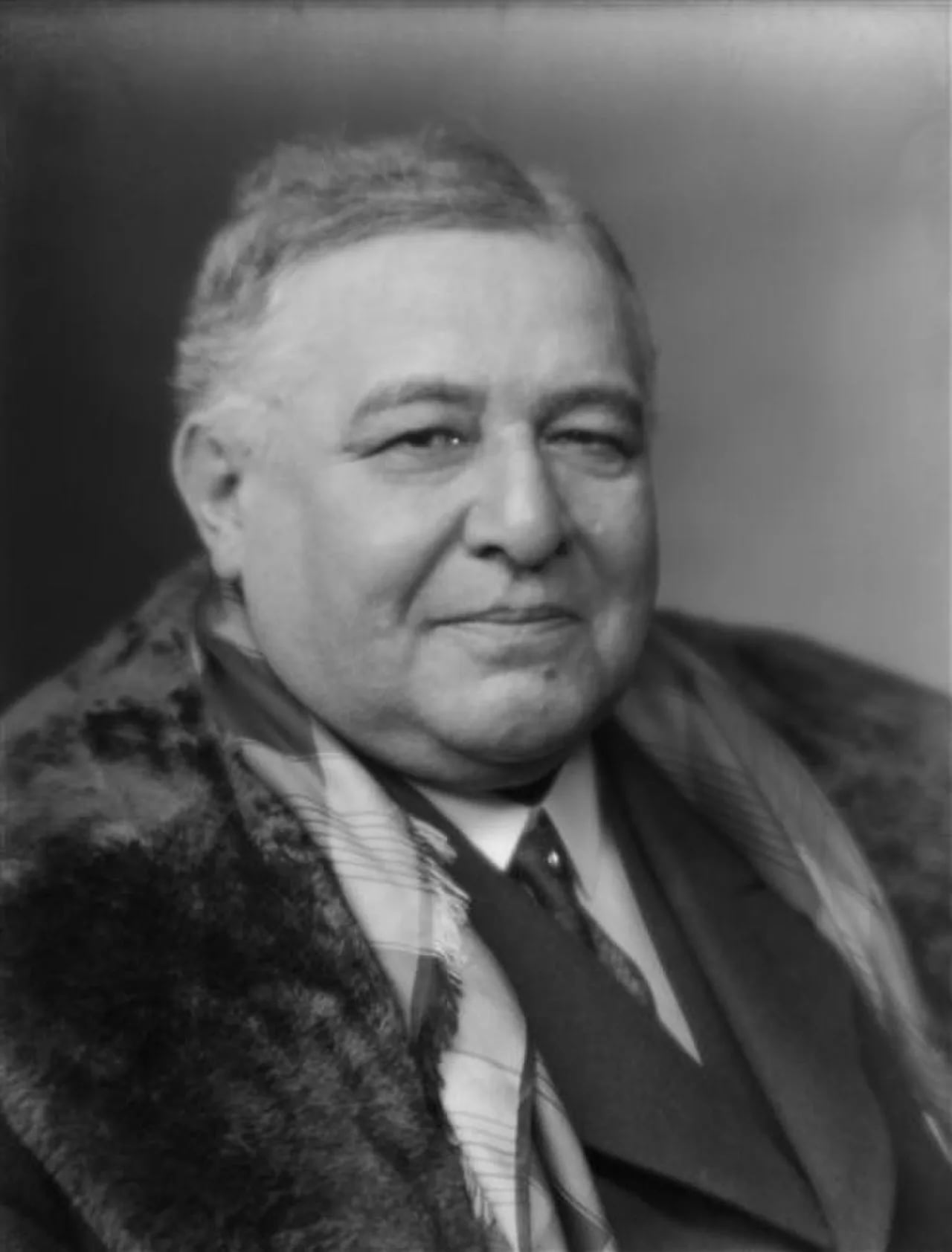 Portrait of Léon Daudet (1867–1942) – memorial page