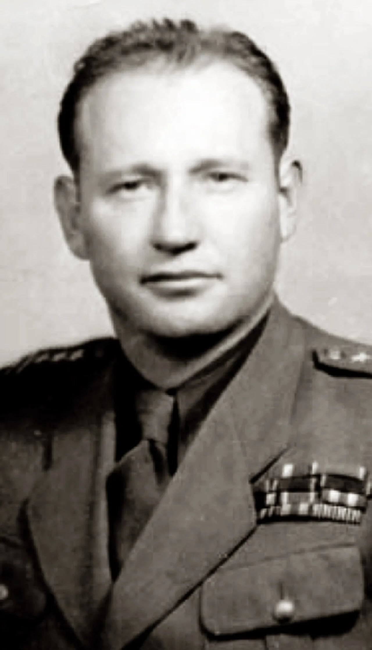Portrait of Faustyn Grzybowski (1913–1999) – memorial page
