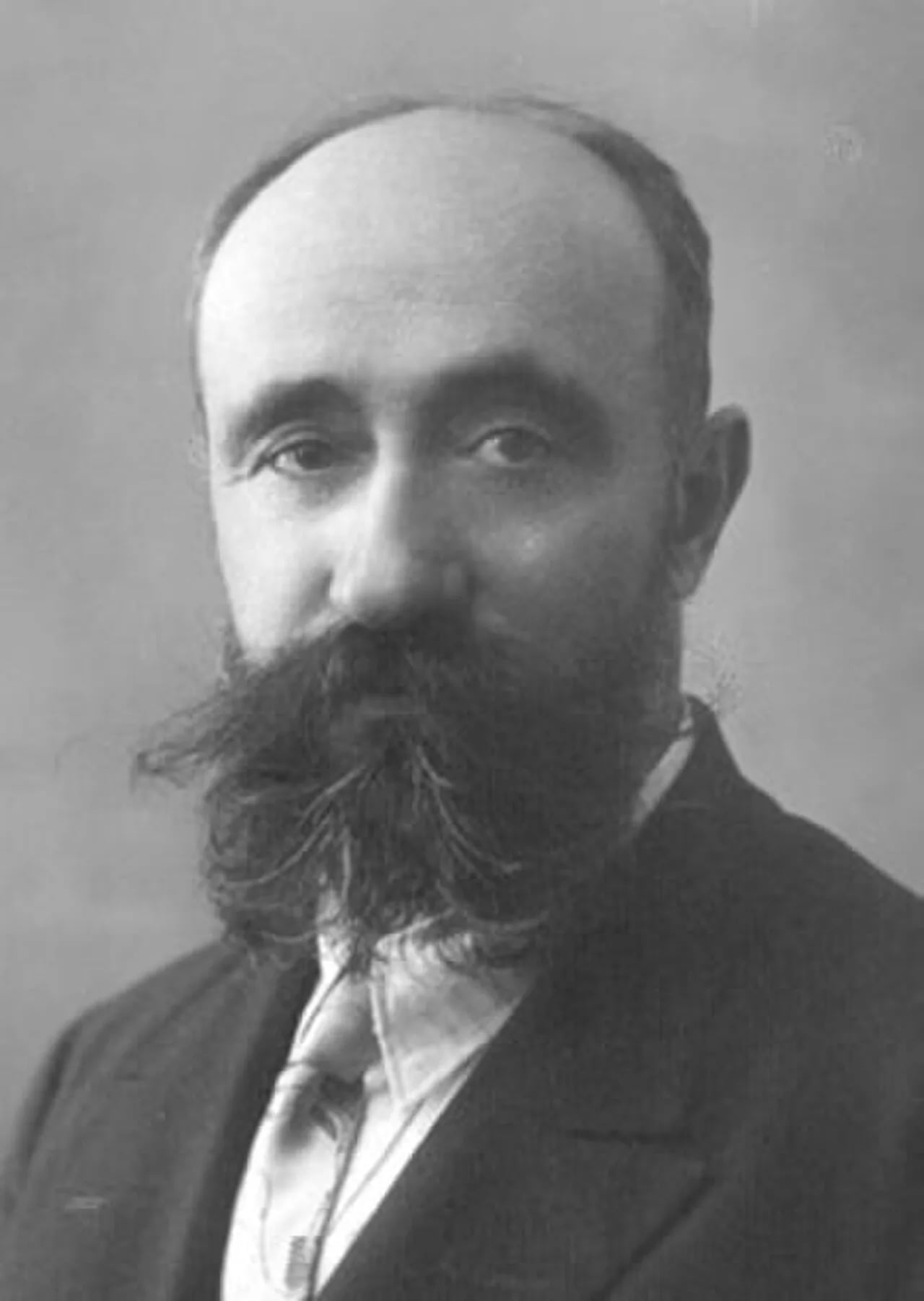 Porträt von Flahont Vałyniec (1878–1937) – Gedenkseite