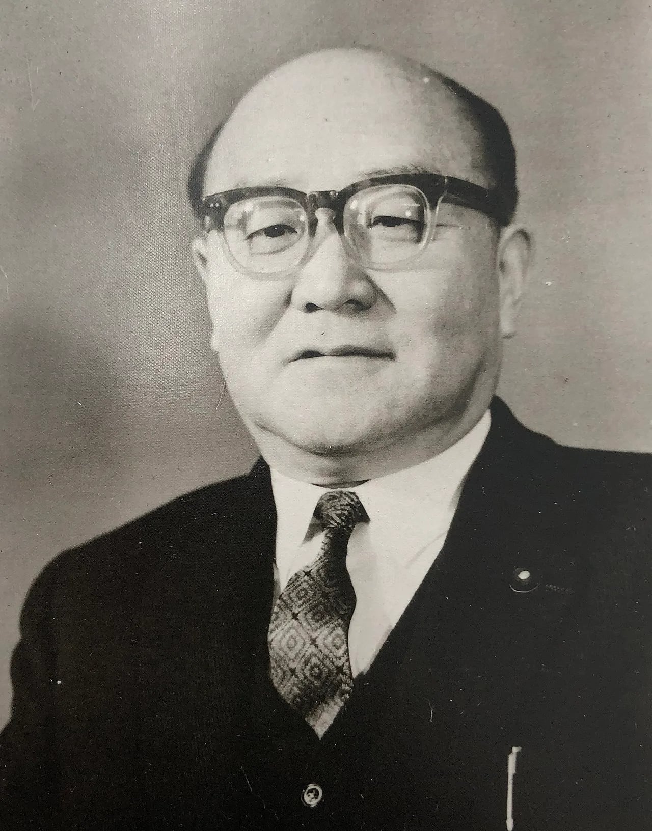 Portrait of Shigezō Hashimoto (1907–1983) – memorial page