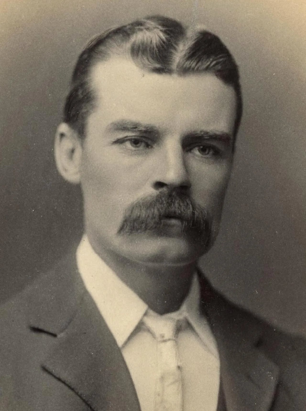 Porträt von Matthew Charlton (1866–1948) – Gedenkseite