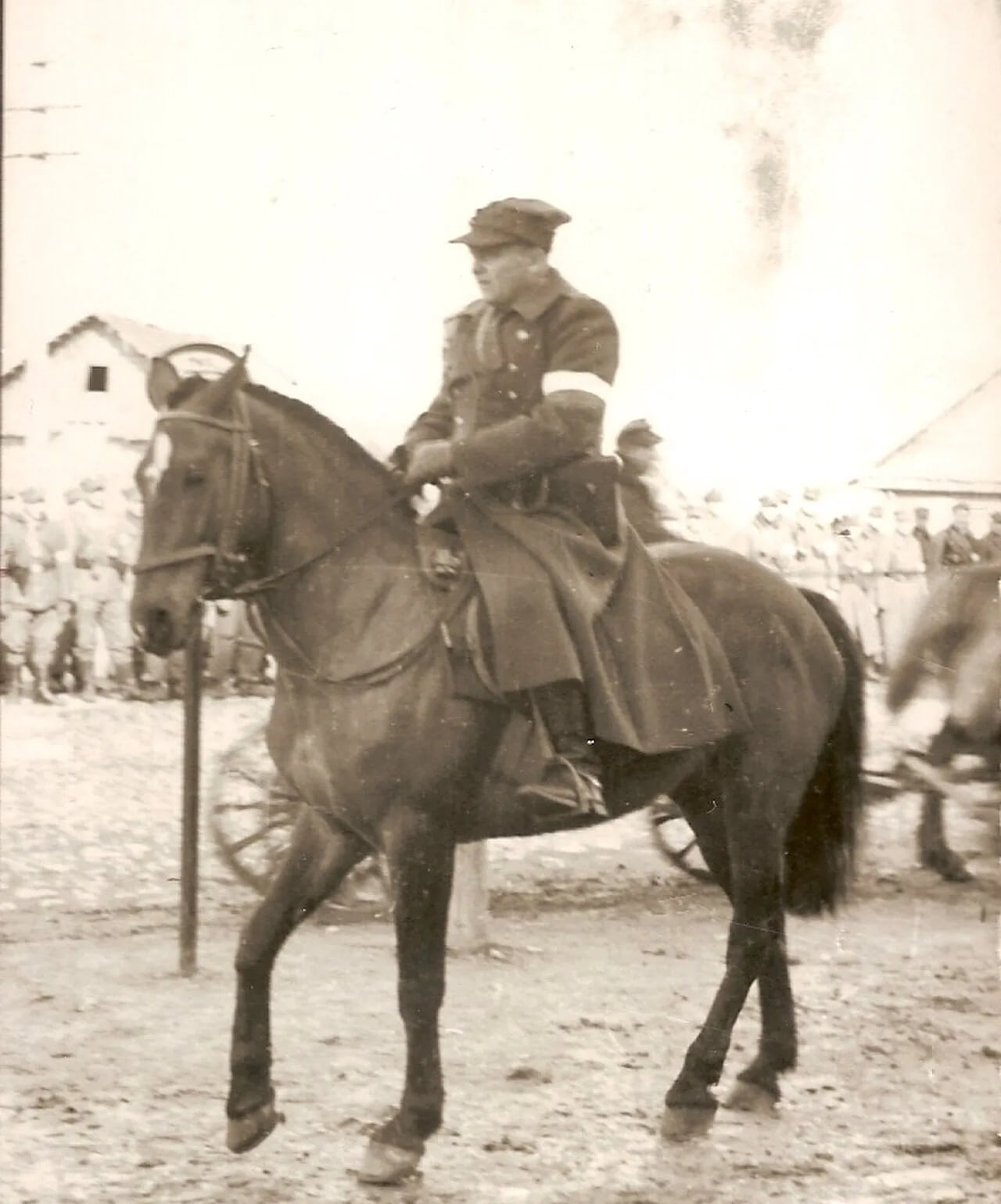Portrait of Gracjan Fróg (1911–1951) – memorial page
