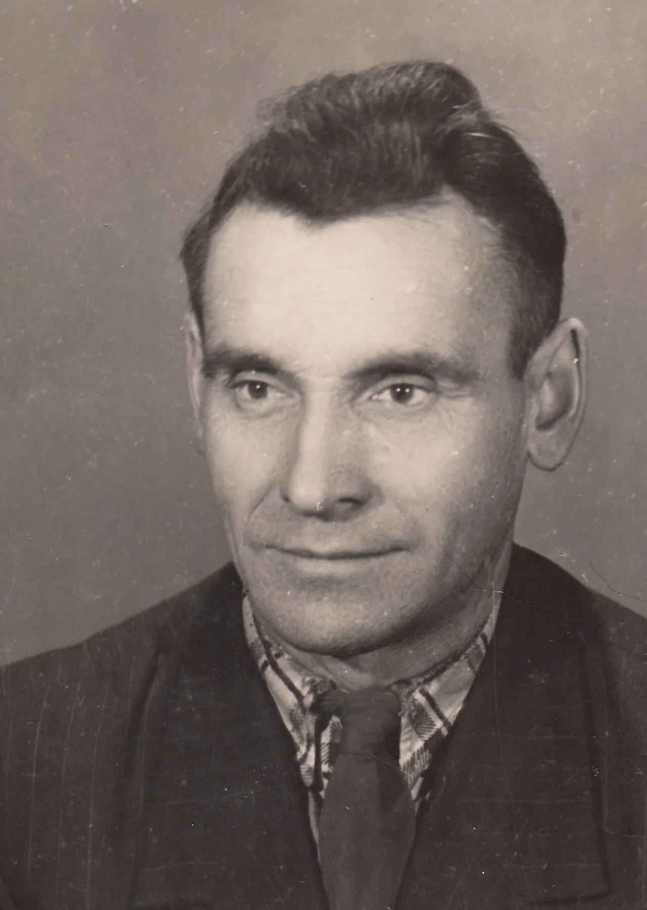 Portrait of Henryk Pekala (1915–2005) – memorial page