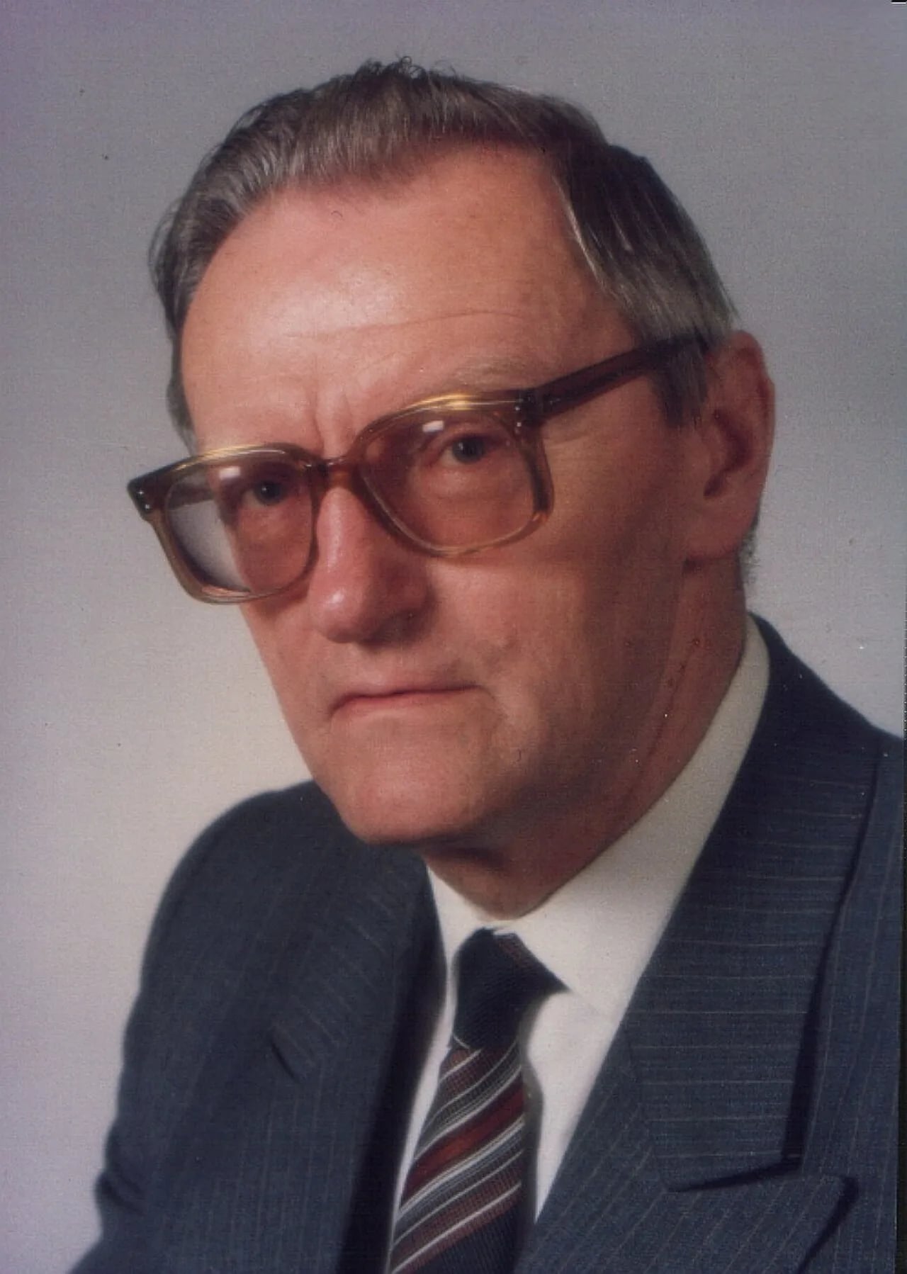 Portrait of Roman Ciesielski (1924–2004) – memorial page