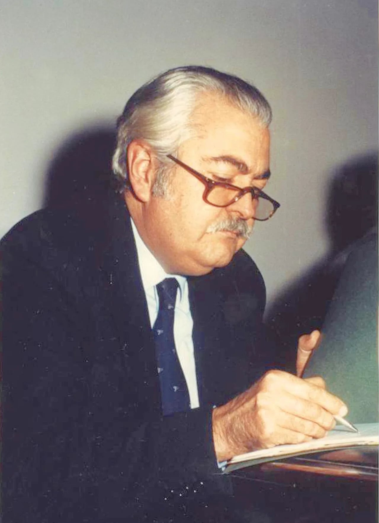 Porträt von Vicente Chuliá Campos (1936–1995) – Gedenkseite