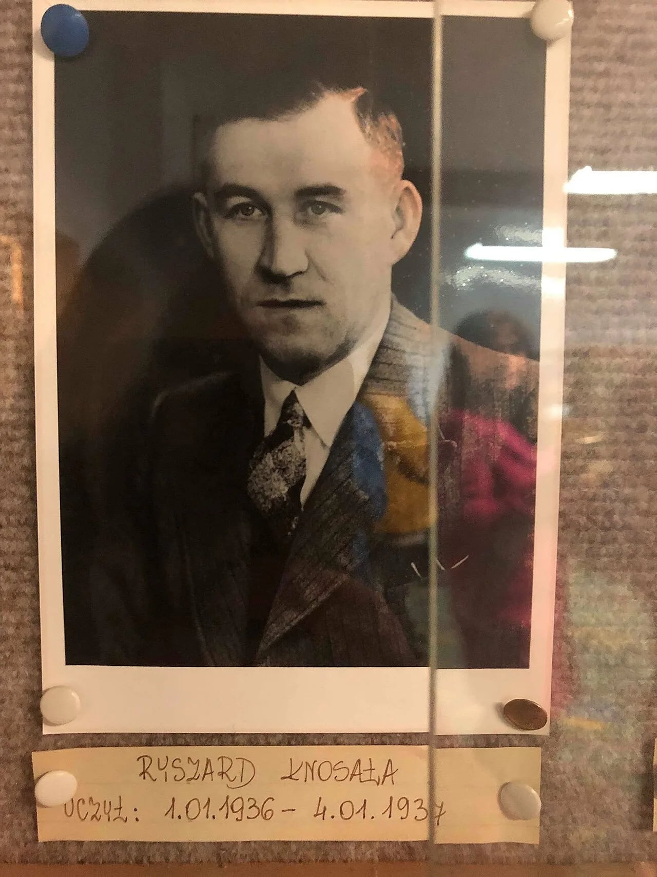 Porträt von Ryszard Knosała (1907–1945) – Gedenkseite