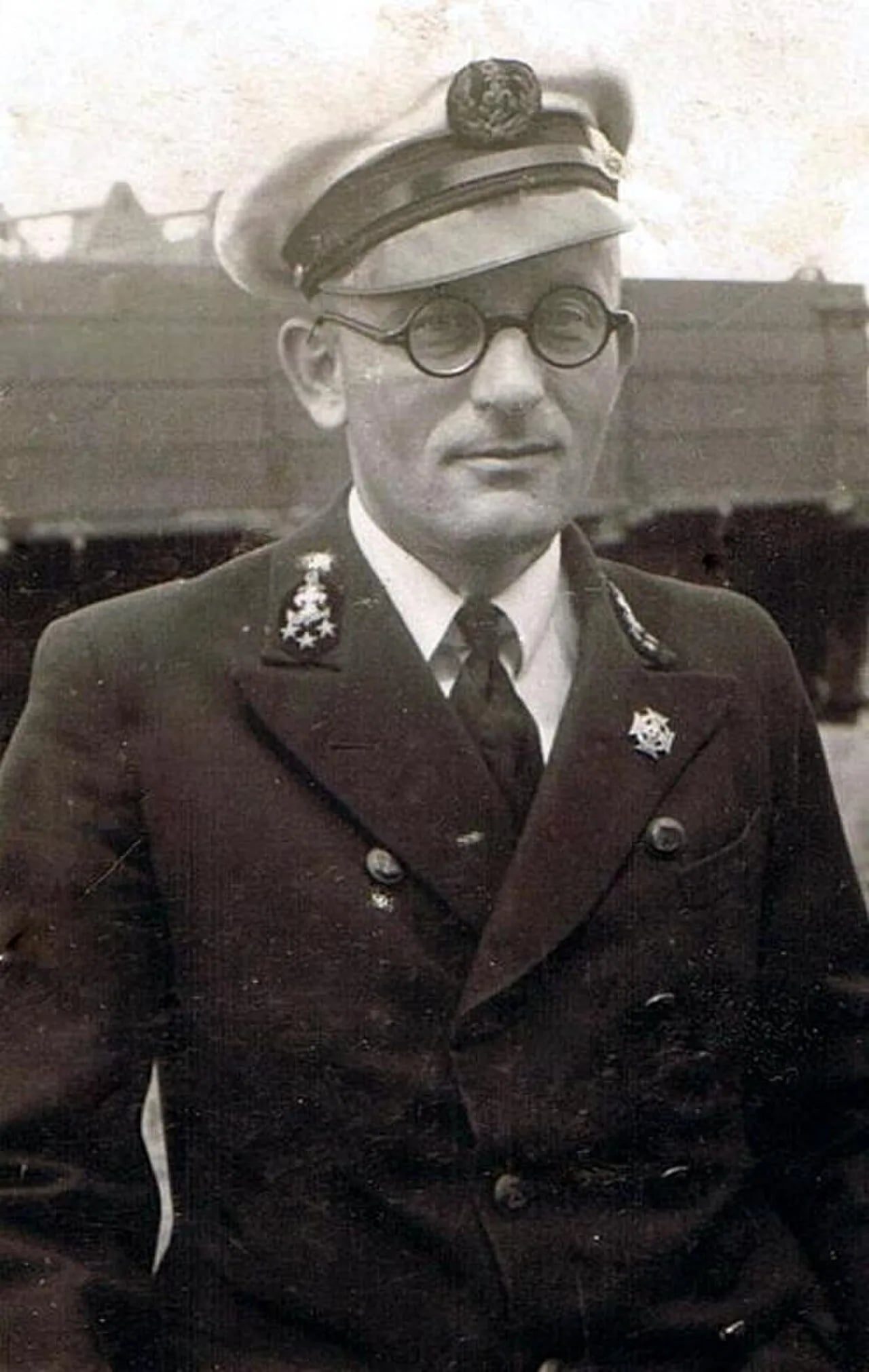 Portrait of Stanisław Peterek (1908–1992) – memorial page