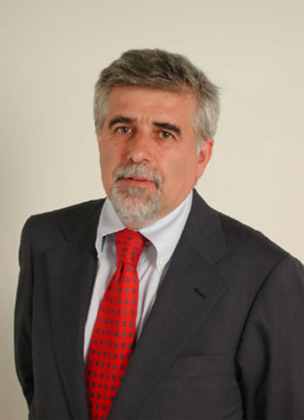 Porträt von Giulio Santagata (1949–2024) – Gedenkseite