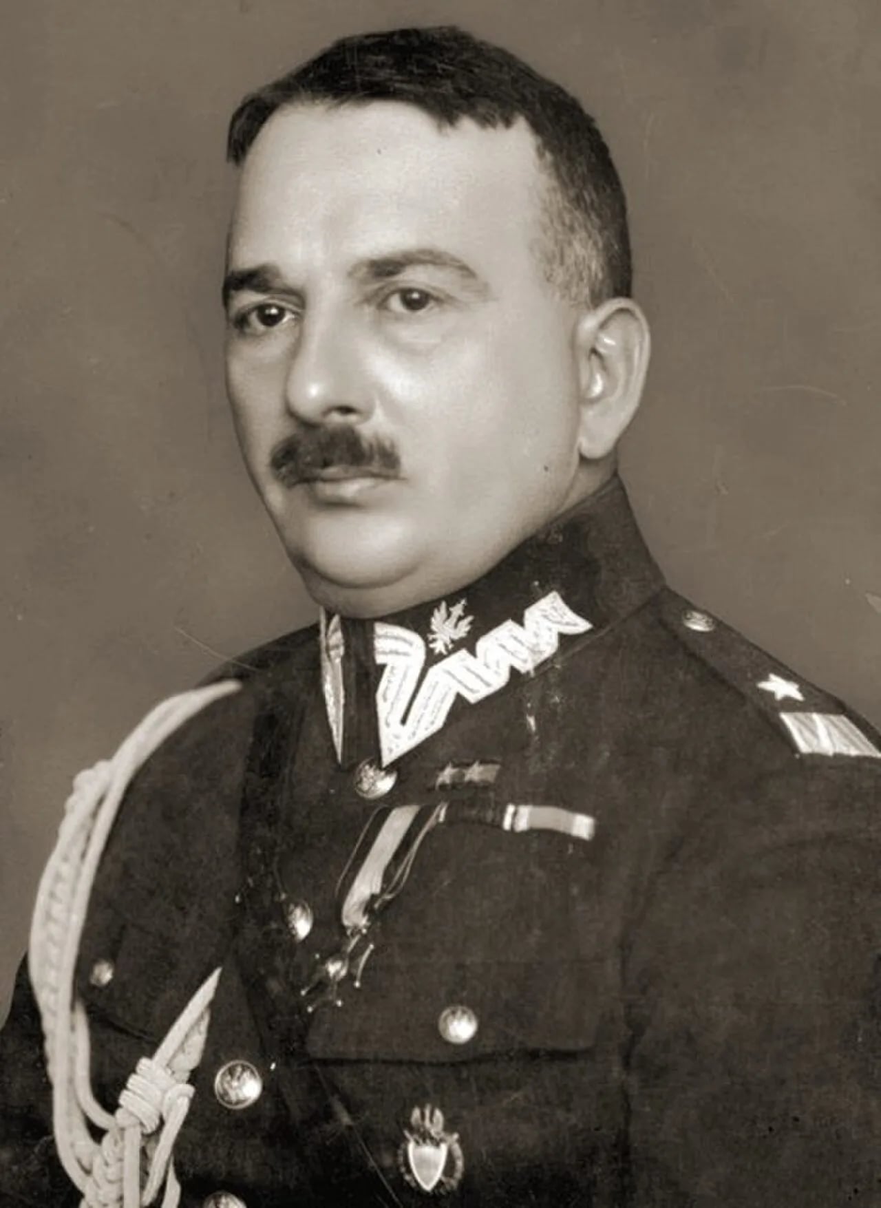 Portrait of Stefan Pasławski (1885–1956) – memorial page