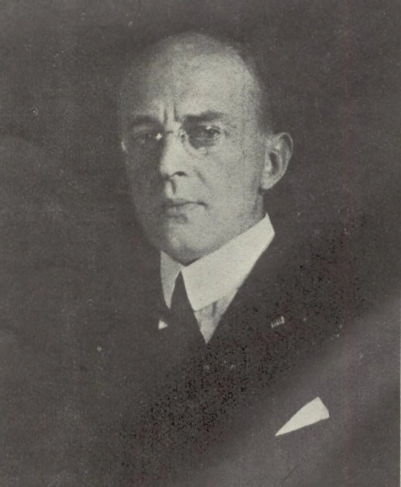 Portrait of Tadeusz Andrzej Broniewski (1894–1976) – memorial page