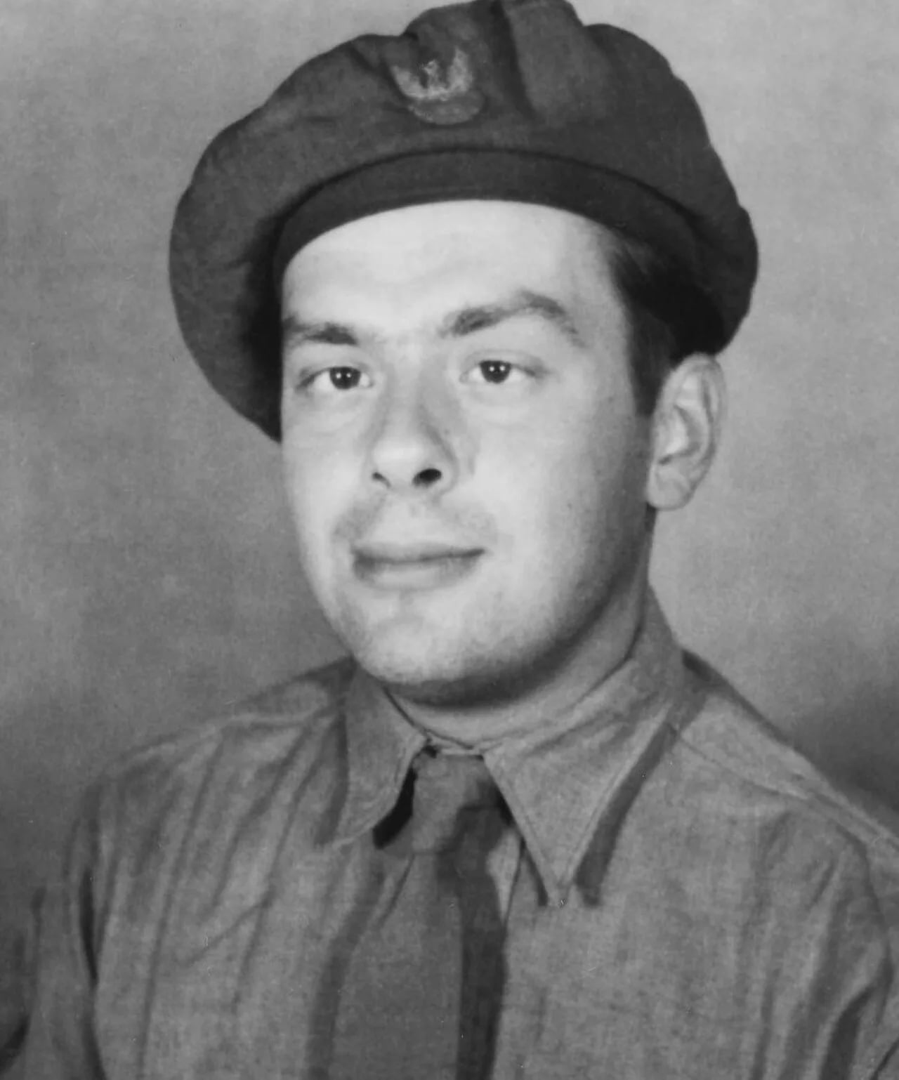Portrait of Tadeusz Bejt (1923–1949) – memorial page