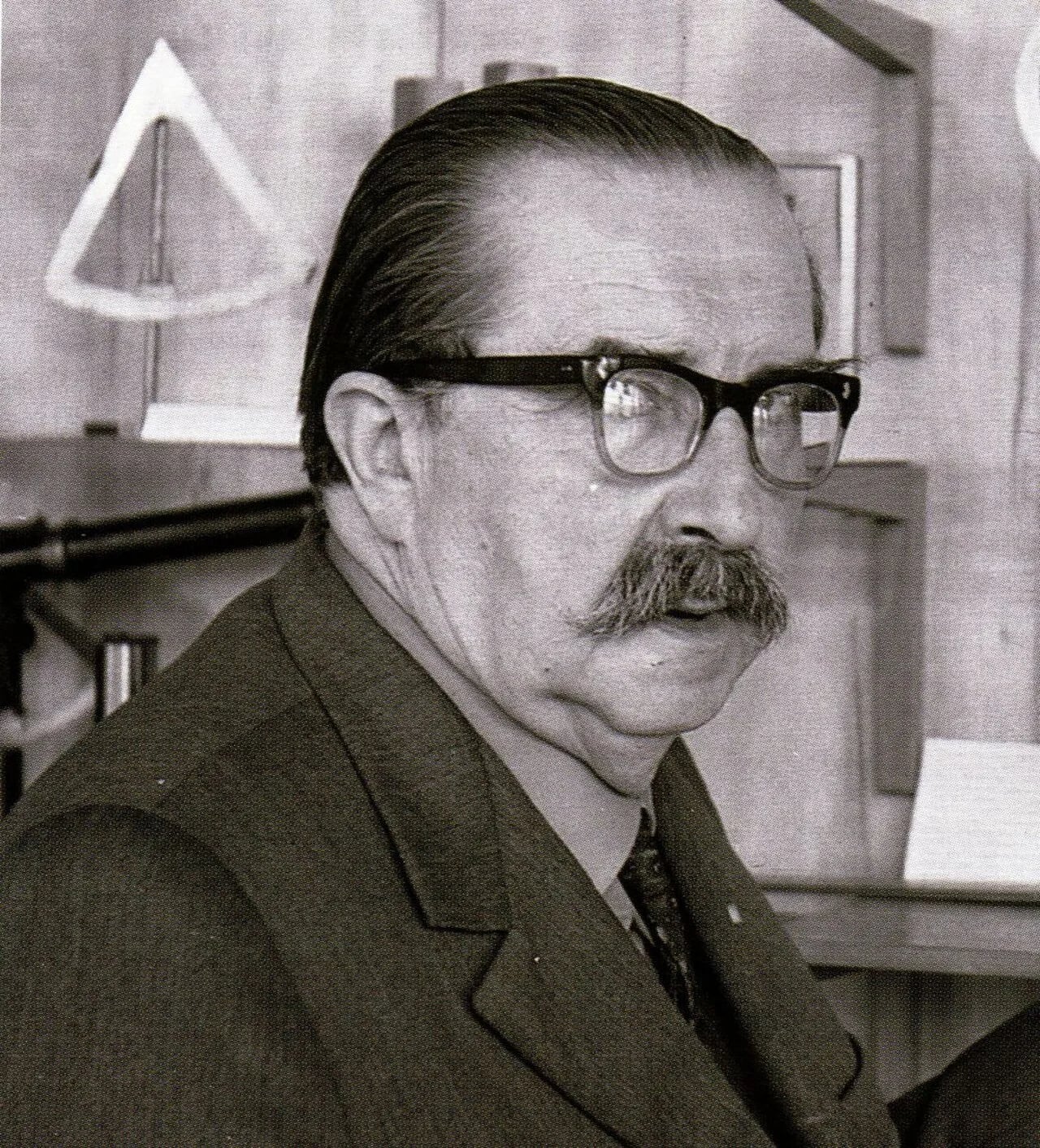 Porträt von Tadeusz Przypkowski (1905–1977) – Gedenkseite