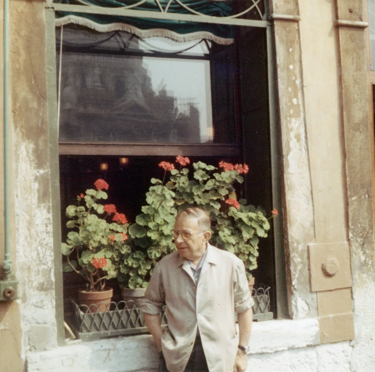 Portrait of Jean-Paul Sartre (1905–1980) – memorial page