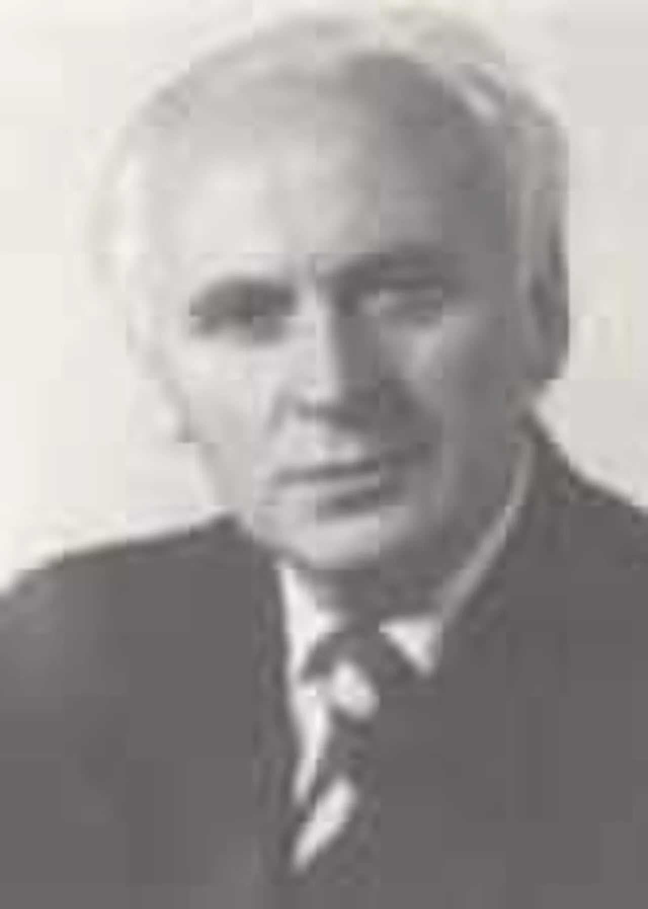 Porträt von Walerian Piotrowski (1927–2023) – Gedenkseite
