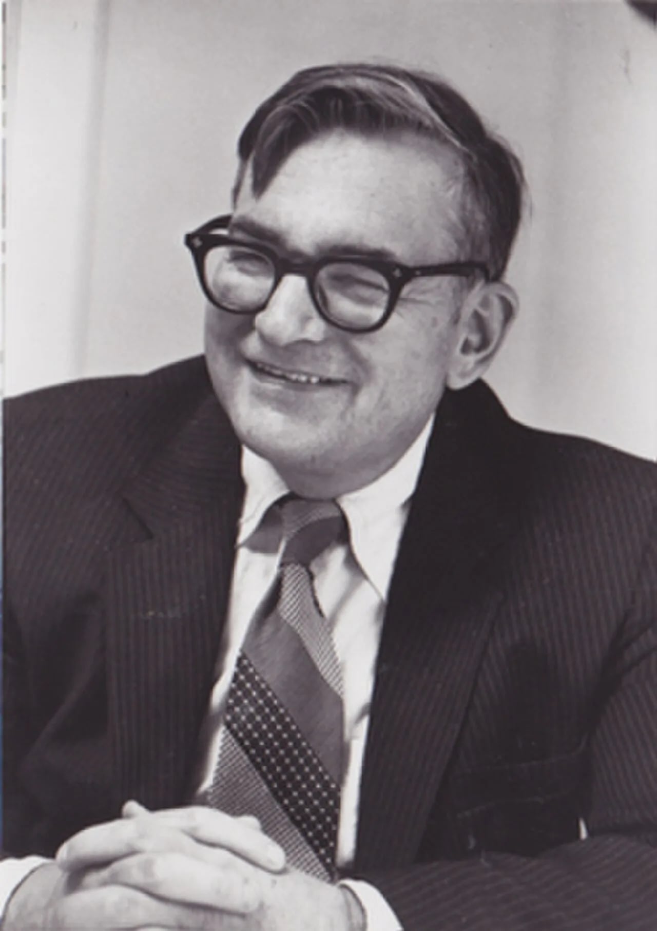 Portrait of Warren H. Carroll (1932–2011) – memorial page