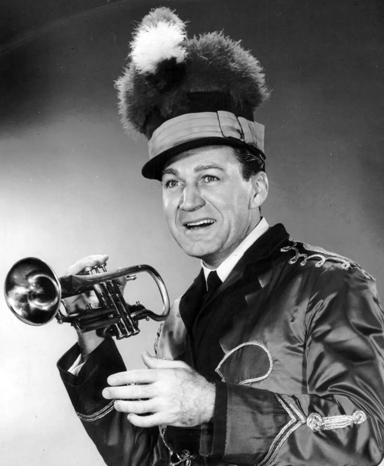 Portrait of Forrest Tucker (1919–1986) – memorial page