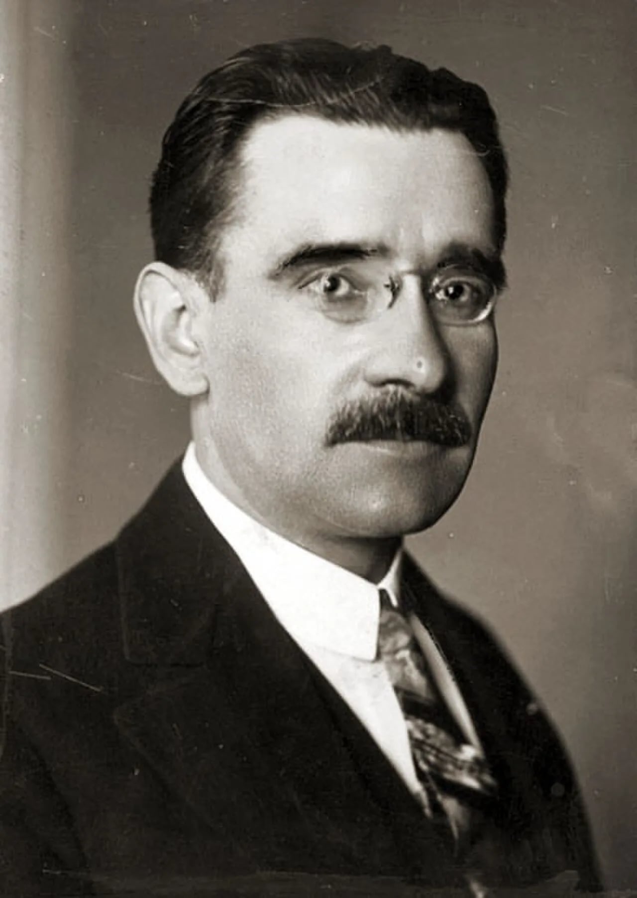Portrait of Władysław Korsak (1890–1949) – memorial page
