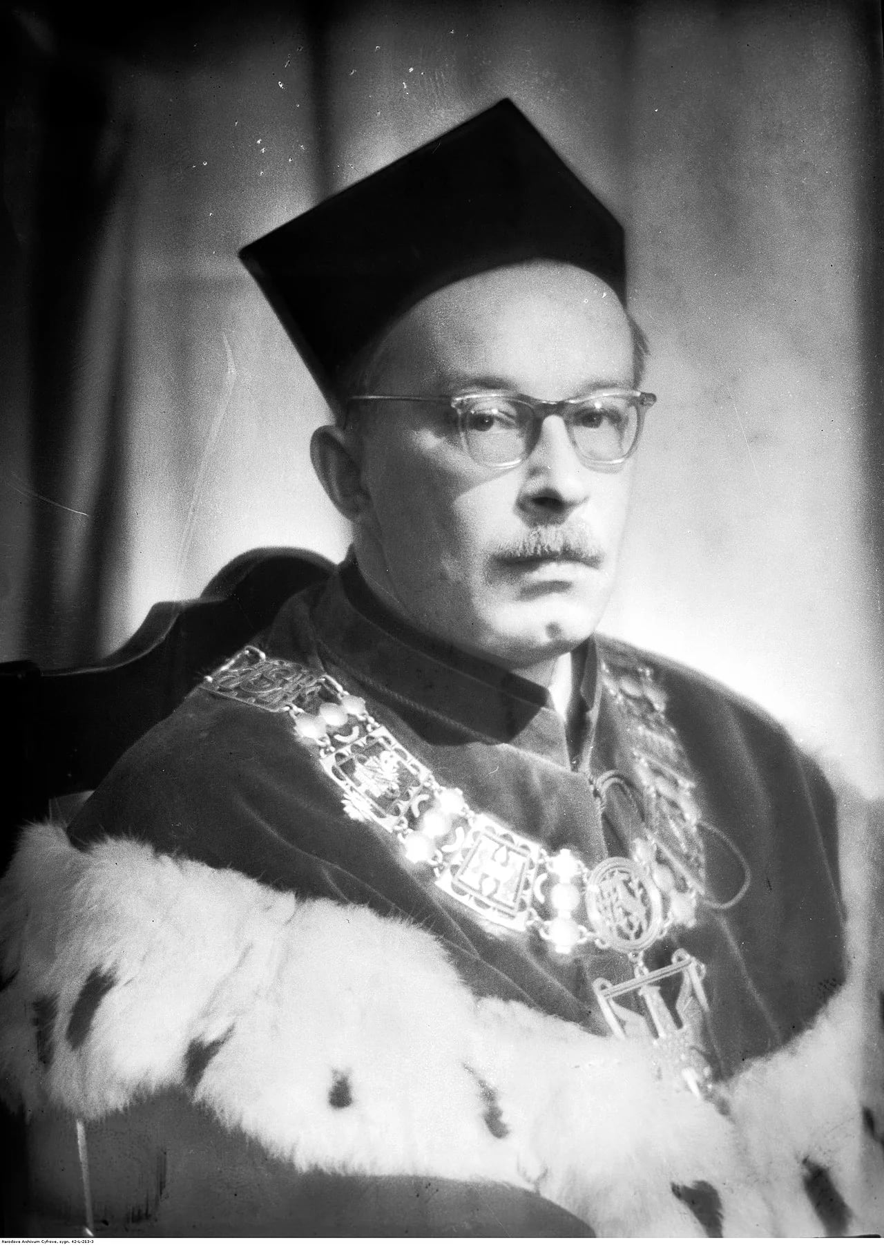Portrait of Włodzimierz Hubicki (1914–1977) – memorial page