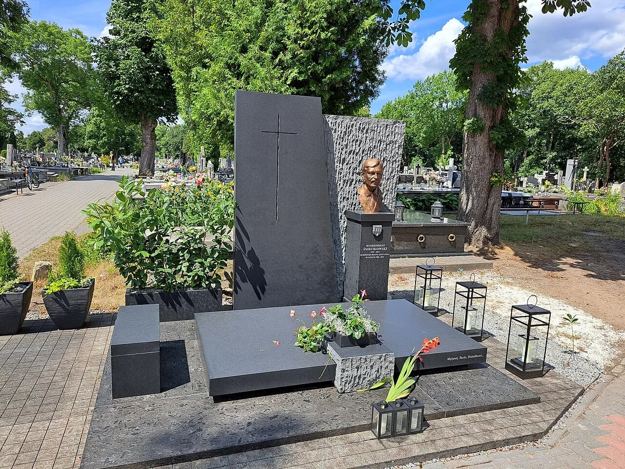 Porträt von Włodzimierz Śniecikowski (1953–2022) – Gedenkseite