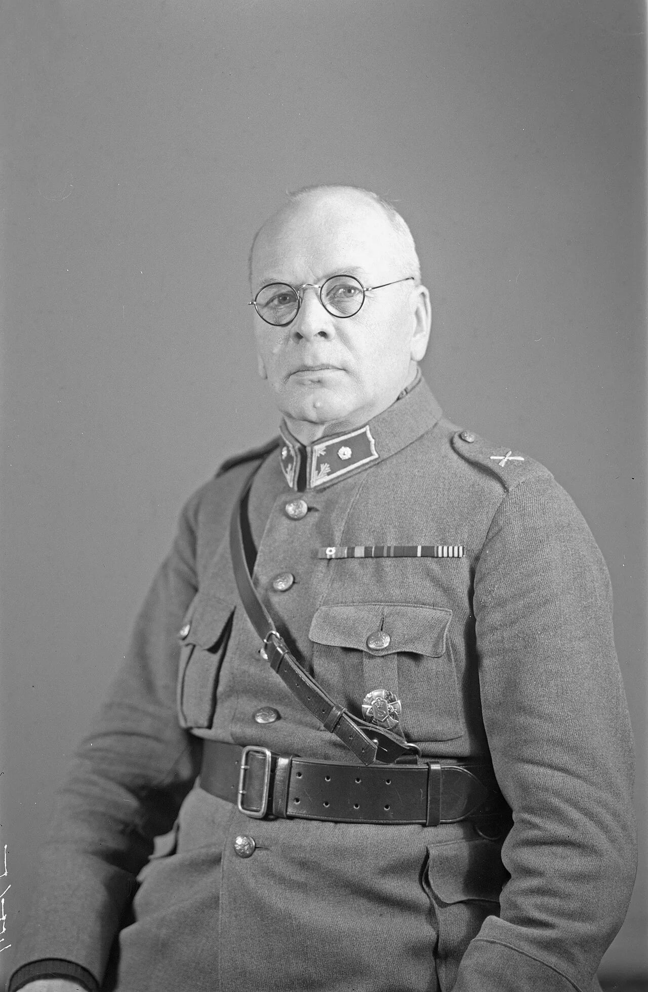 Portrait of Aarne Pietinen (1884–1946) – memorial page